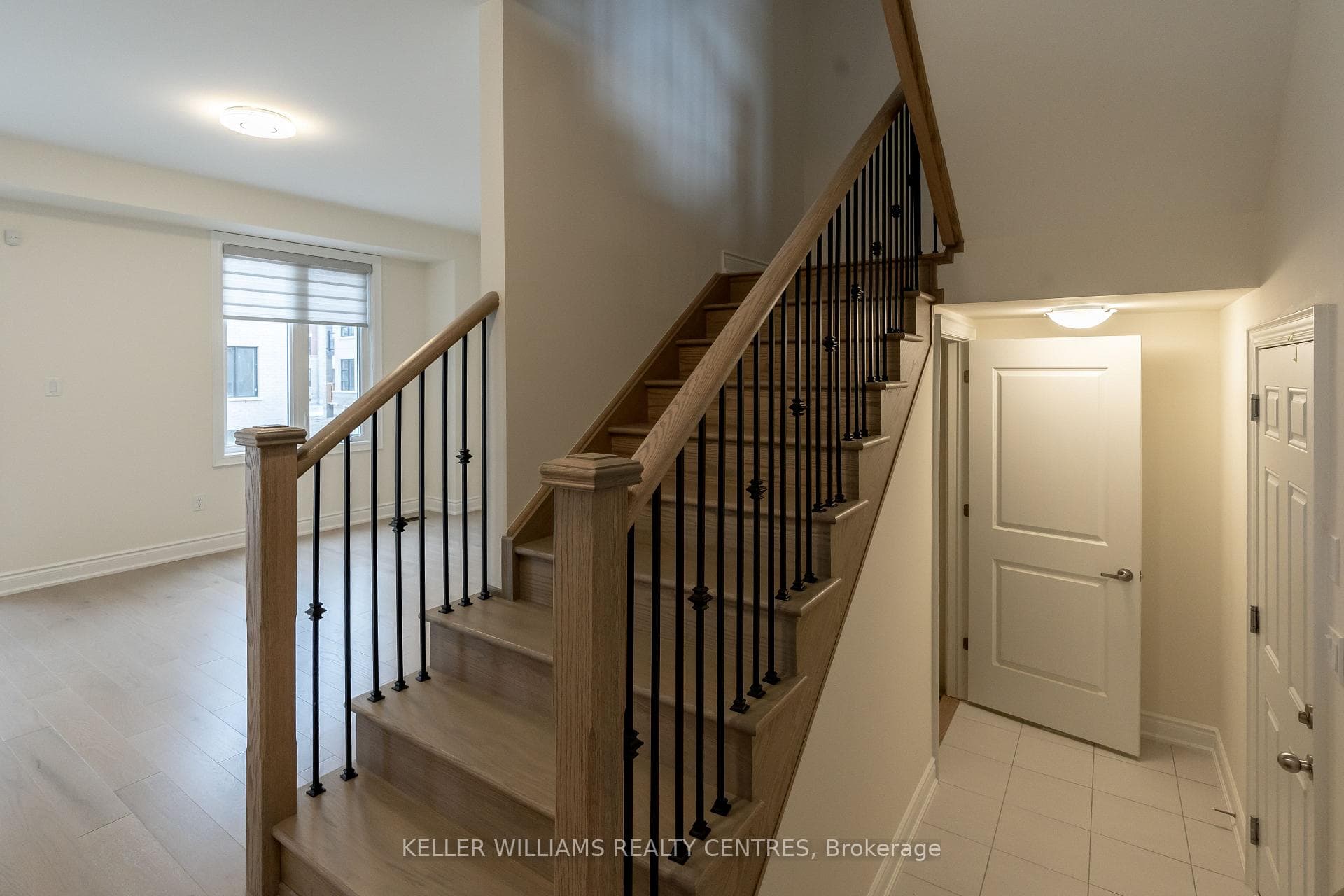 510 New England Court photo 18