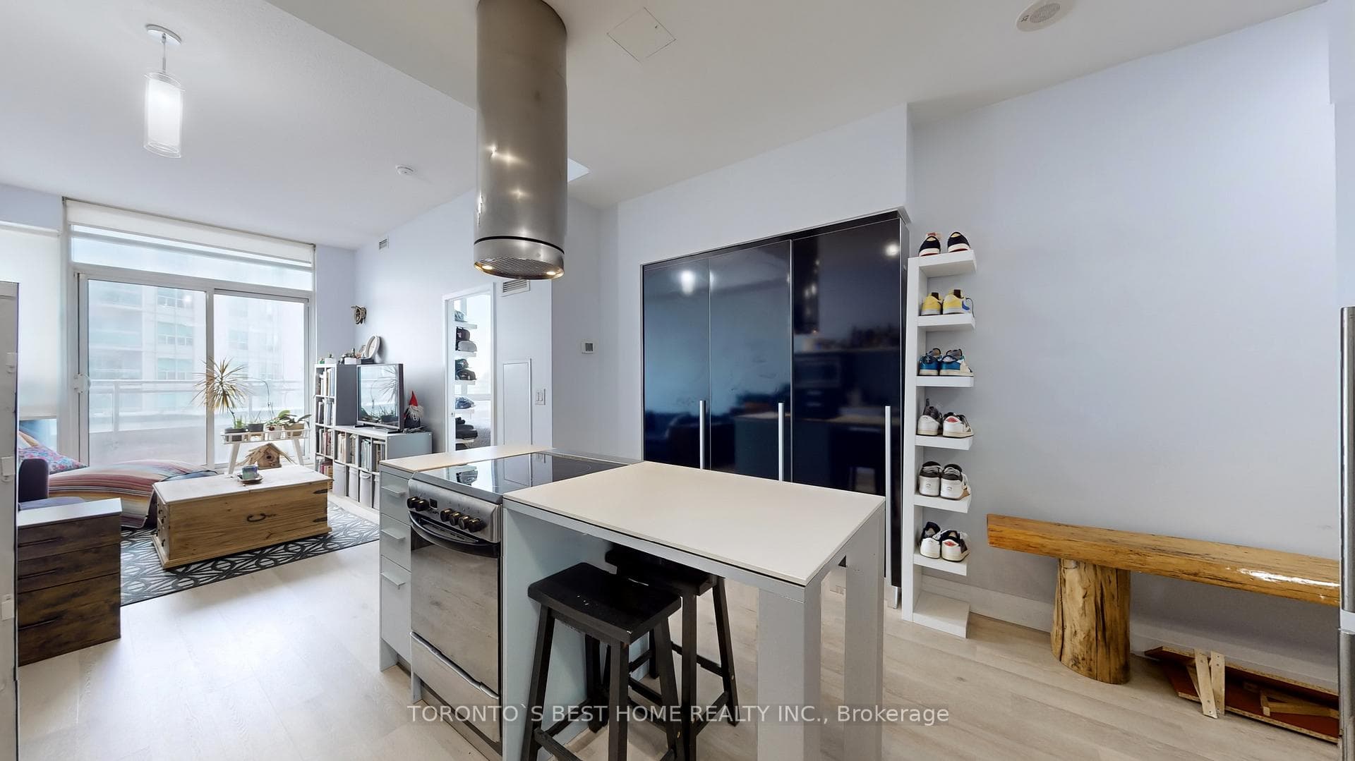 38 Dan Leckie Way Unit 816 photo 20