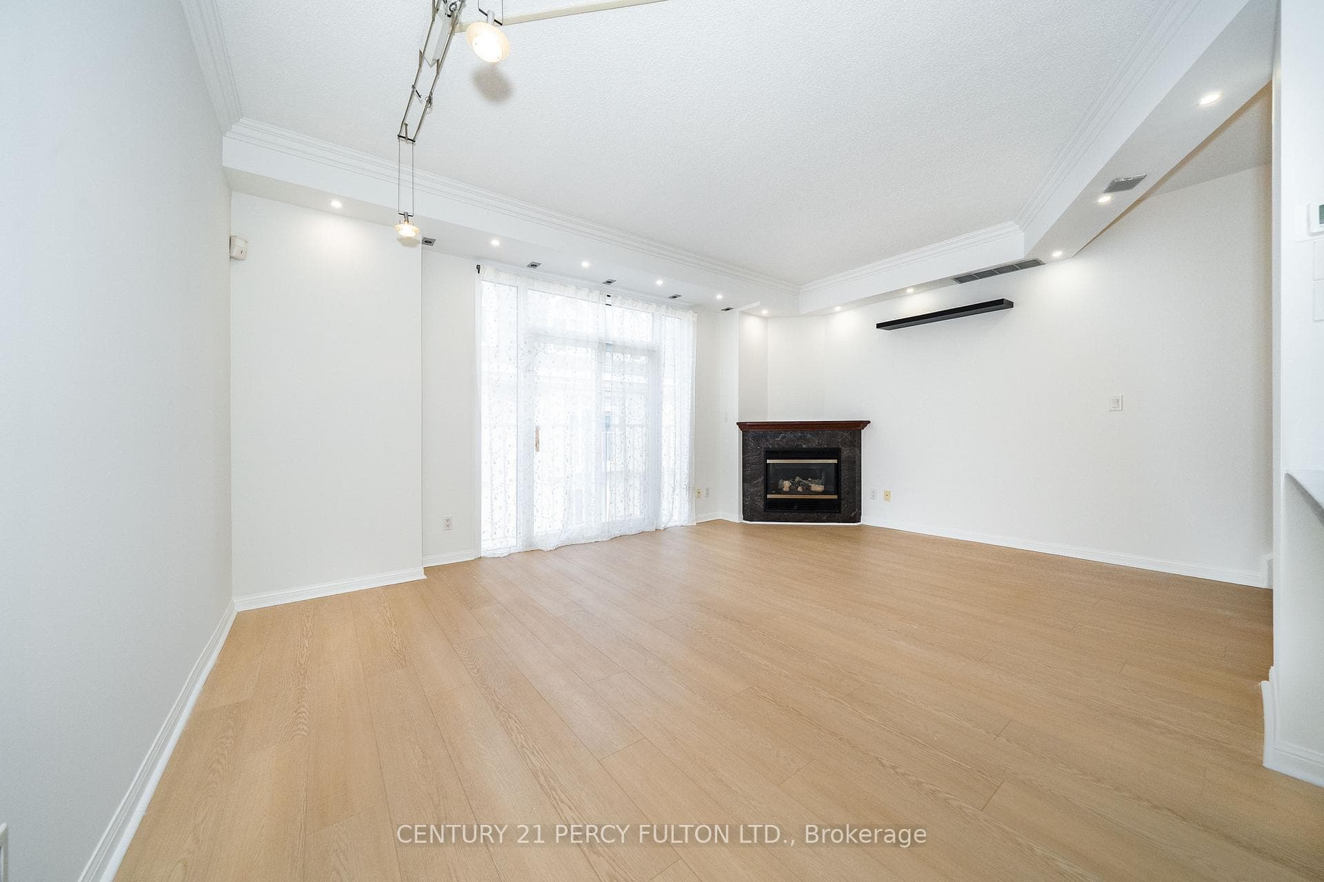32 Stadium Road Unit 335 photo 15