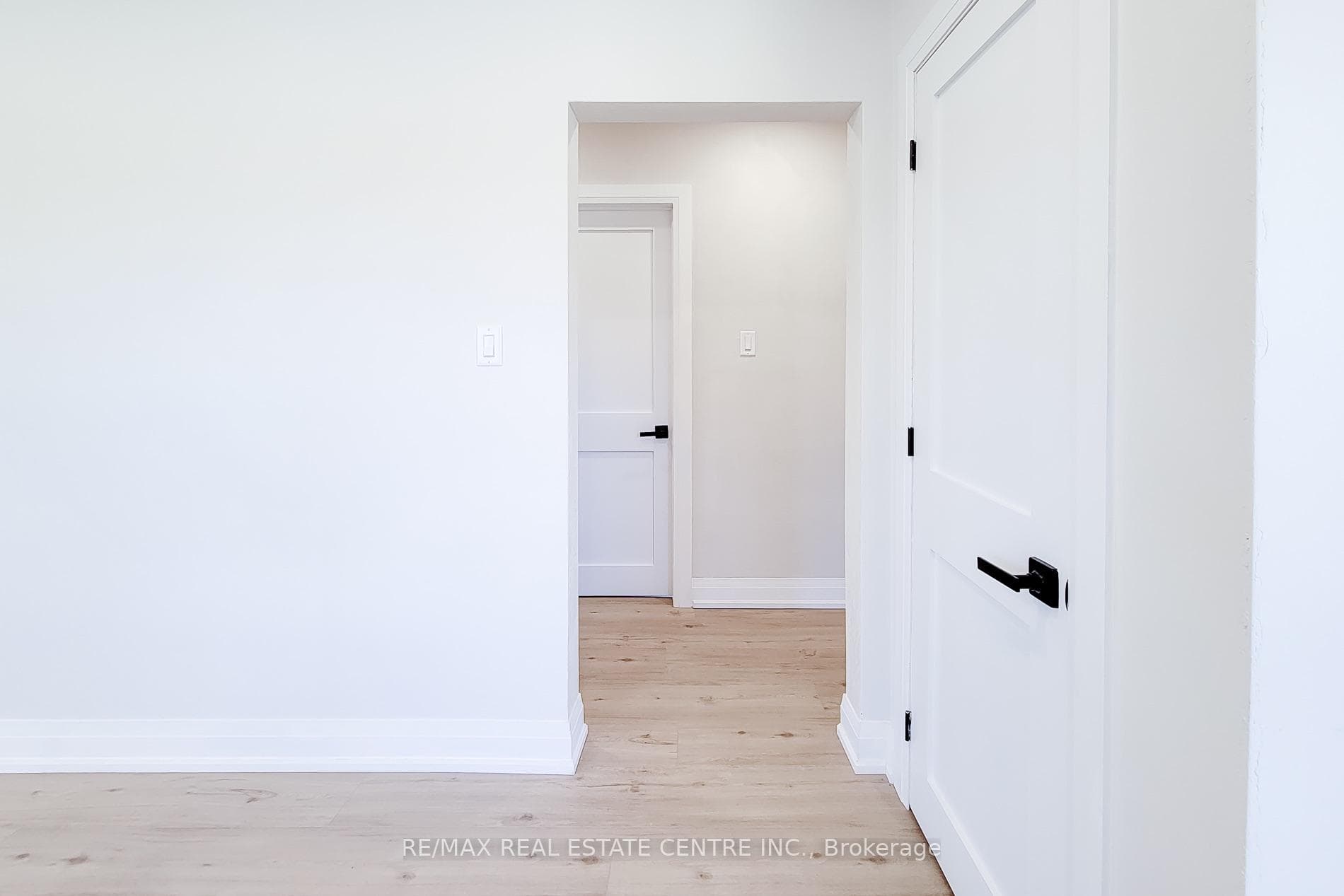 220 Winona Road photo 21