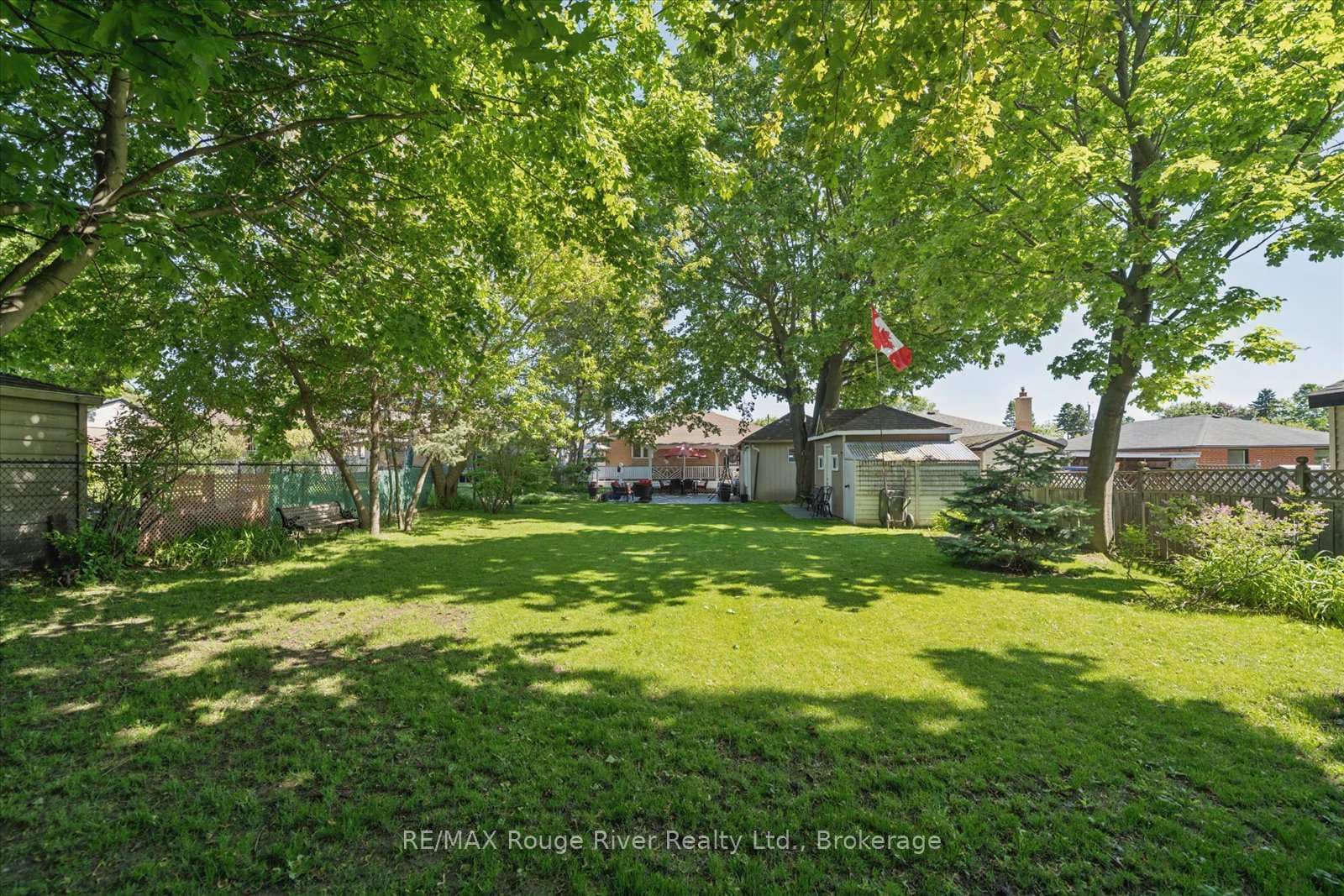 702 Gilbert Street photo 50