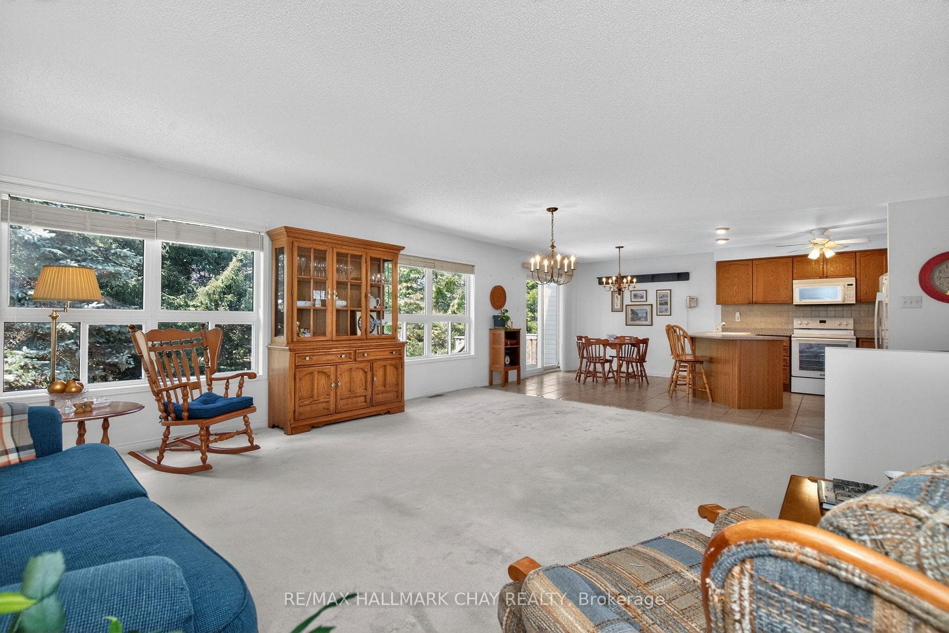 4 Bay Court photo 12