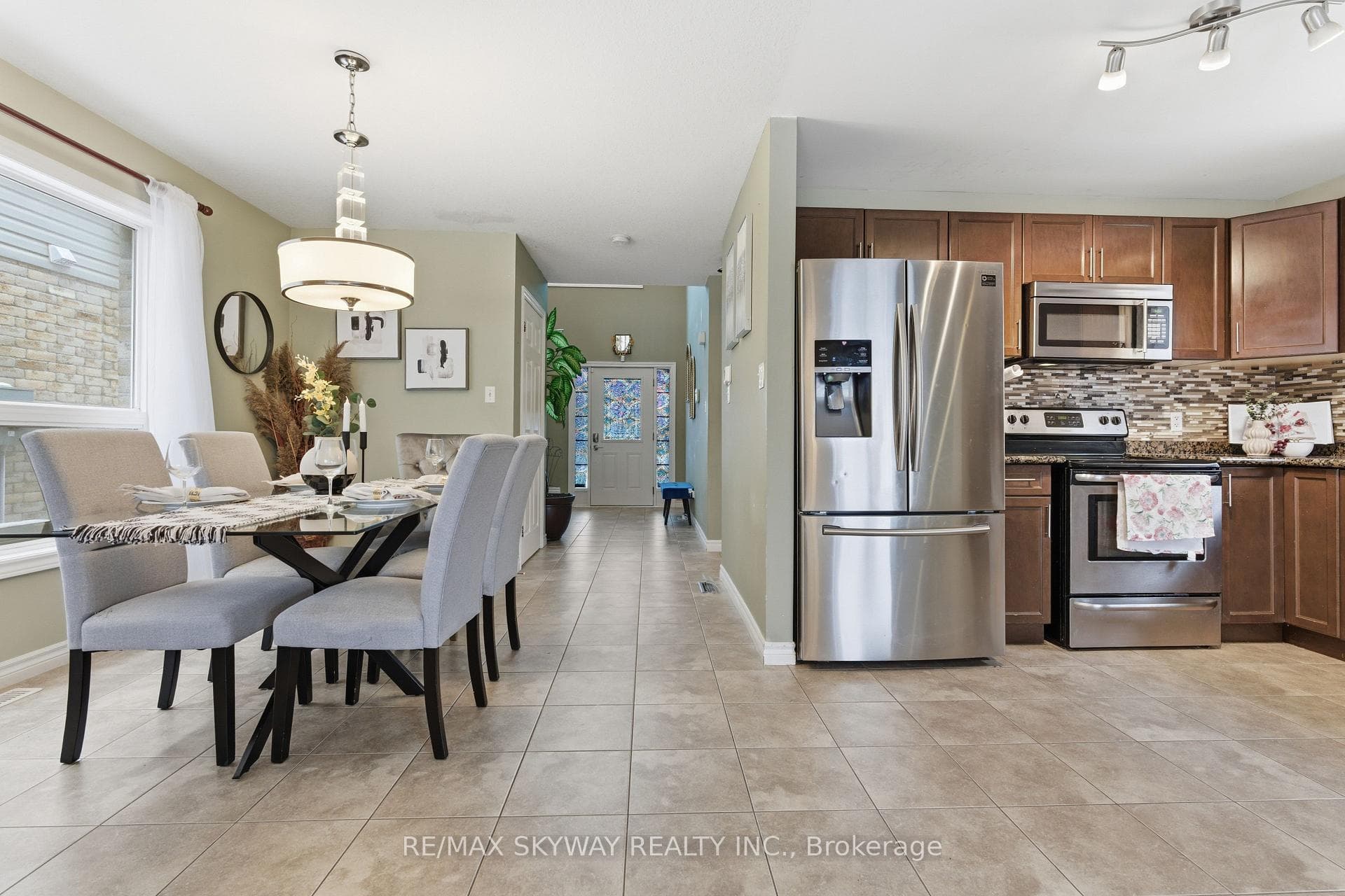 1185 Lawson Road photo 9