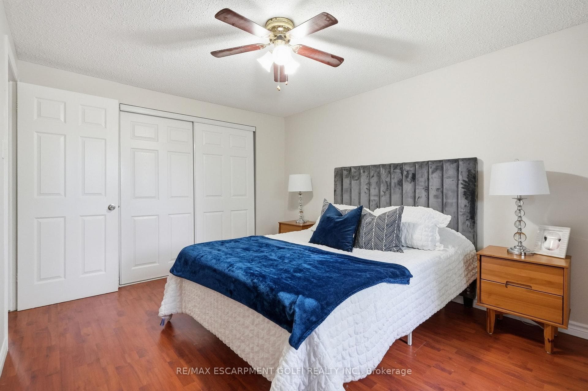 82 Riverdale Drive Unit 14 photo 12
