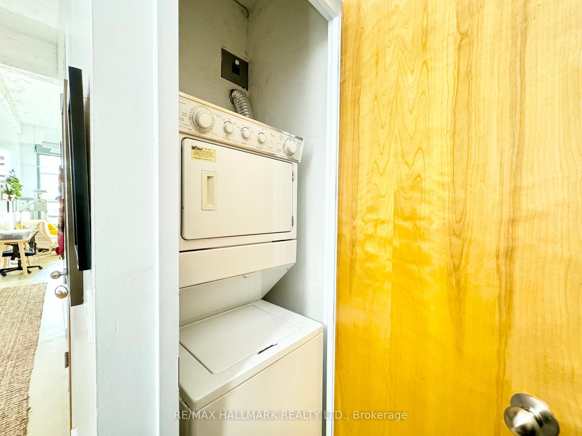 135 Dalhousie Street Unit 302 photo 15