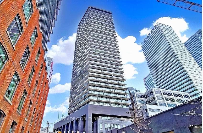 125 Peter Street Unit 3305 photo 1