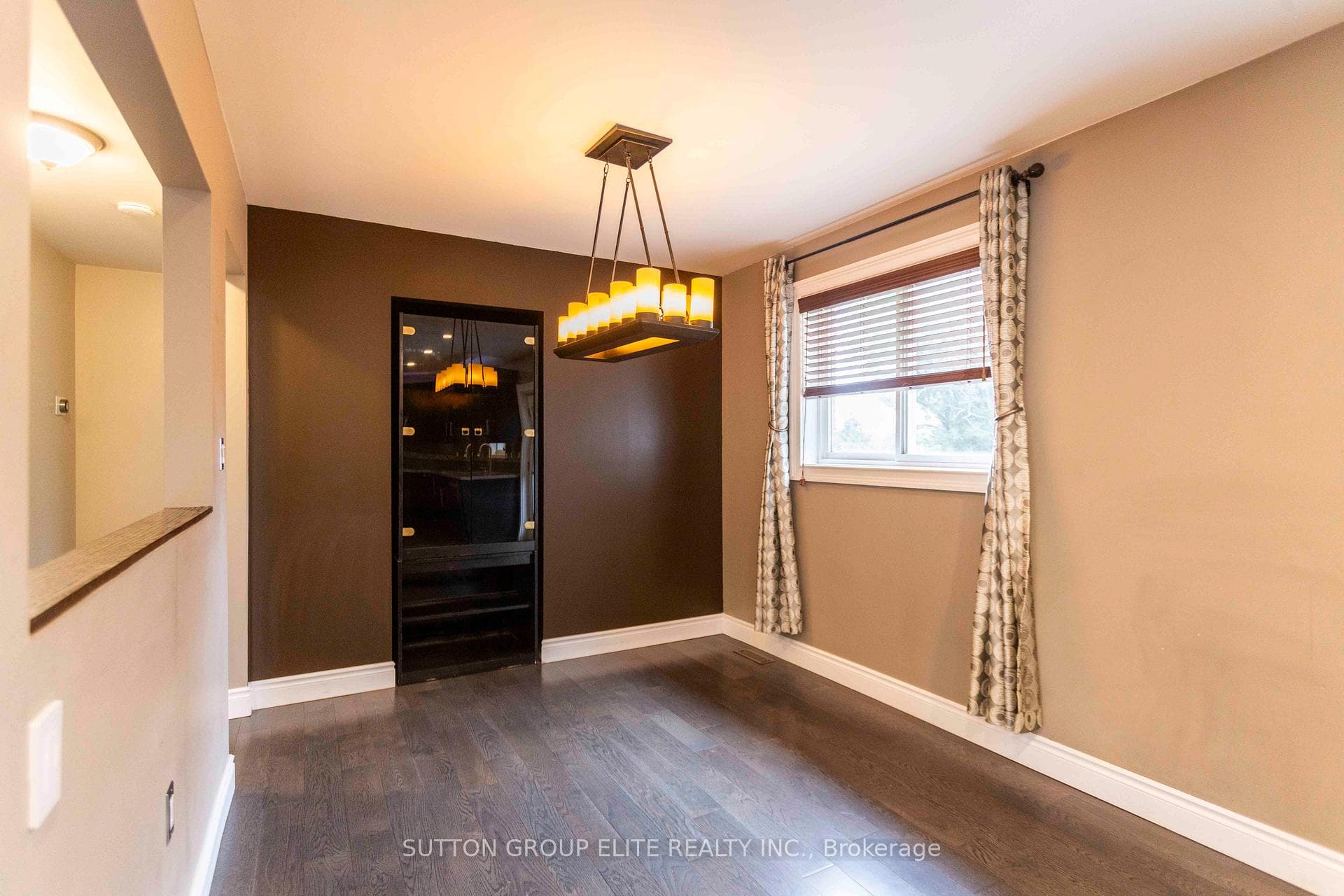 9 Assiniboine Drive photo 14