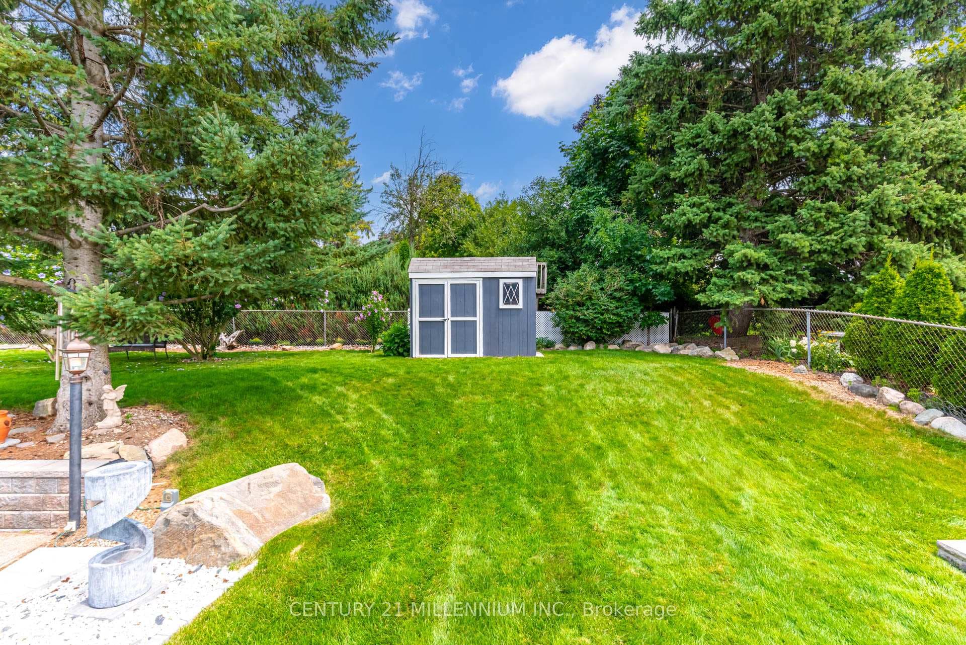 6 Ridgehill Drive photo 33