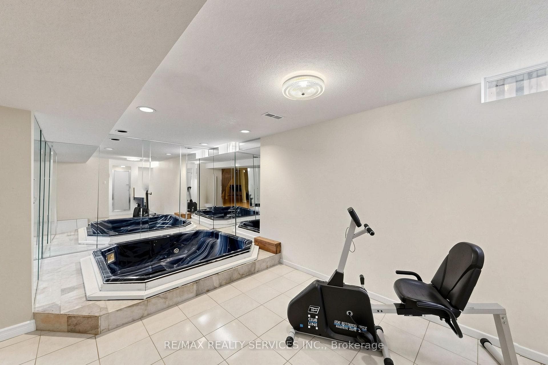 34 Granby Court photo 41
