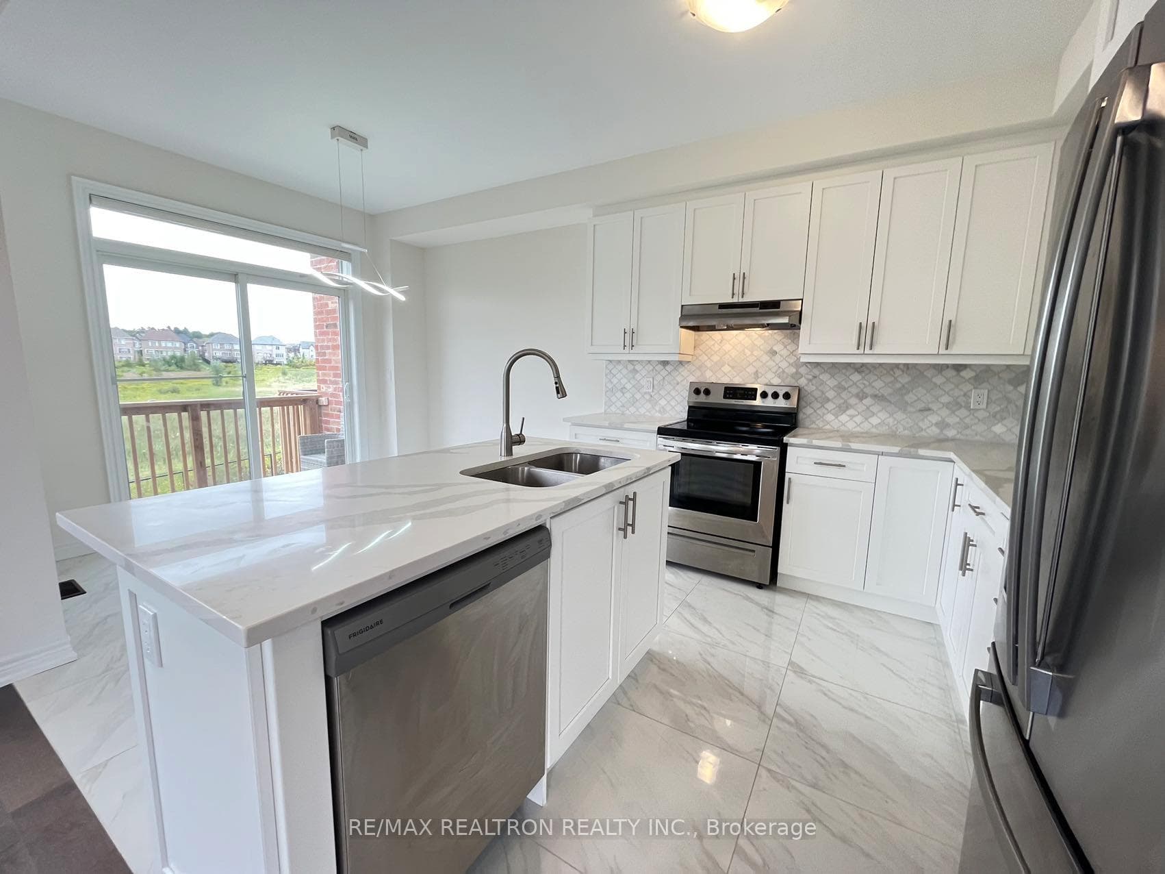 24 Stubbs Lane photo 19