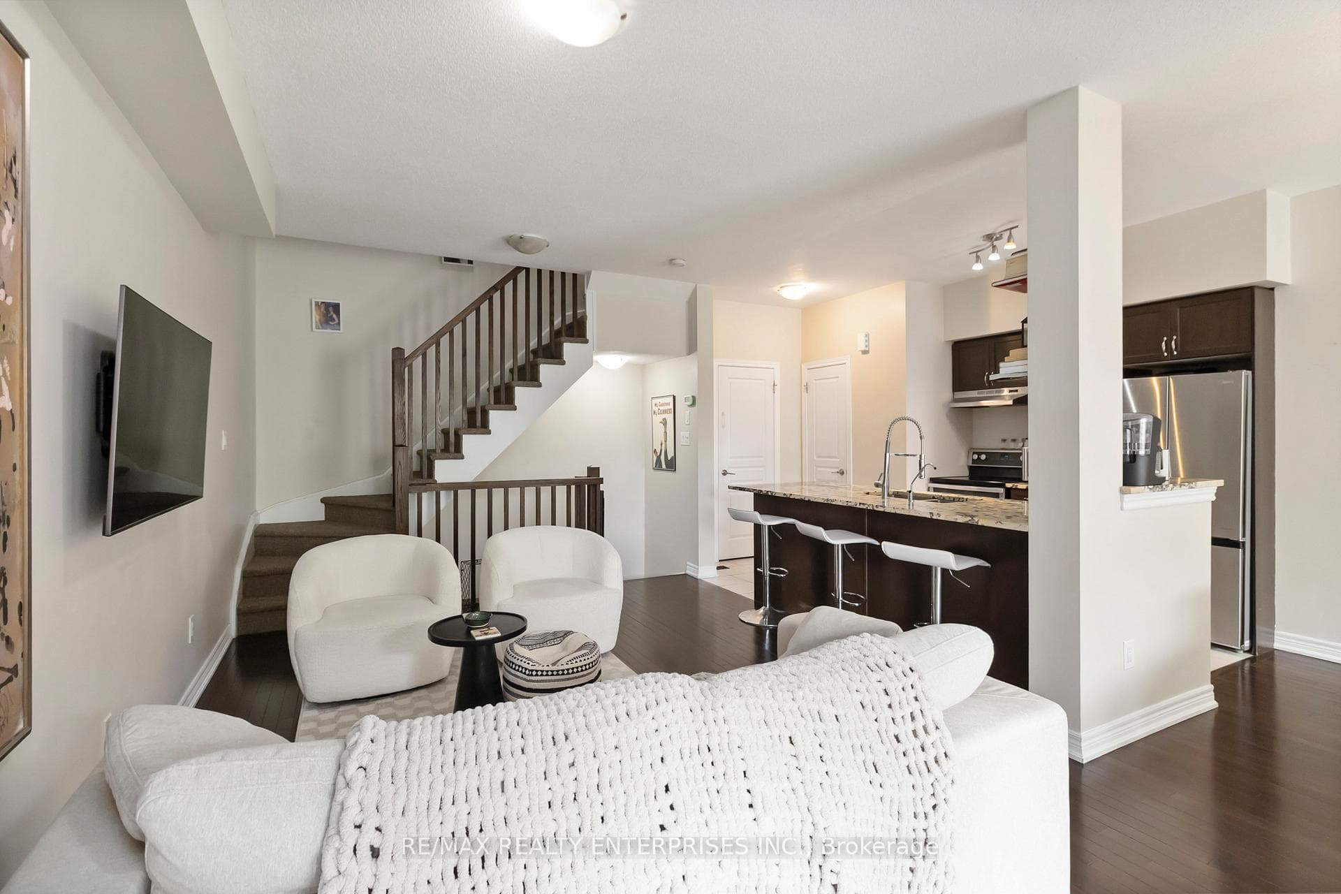 1401 Plains Road Unit 93 photo 18
