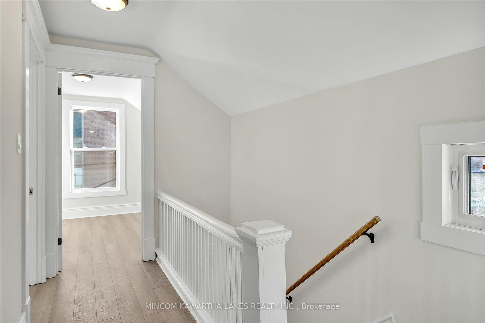 588 Wolfe Street photo 19
