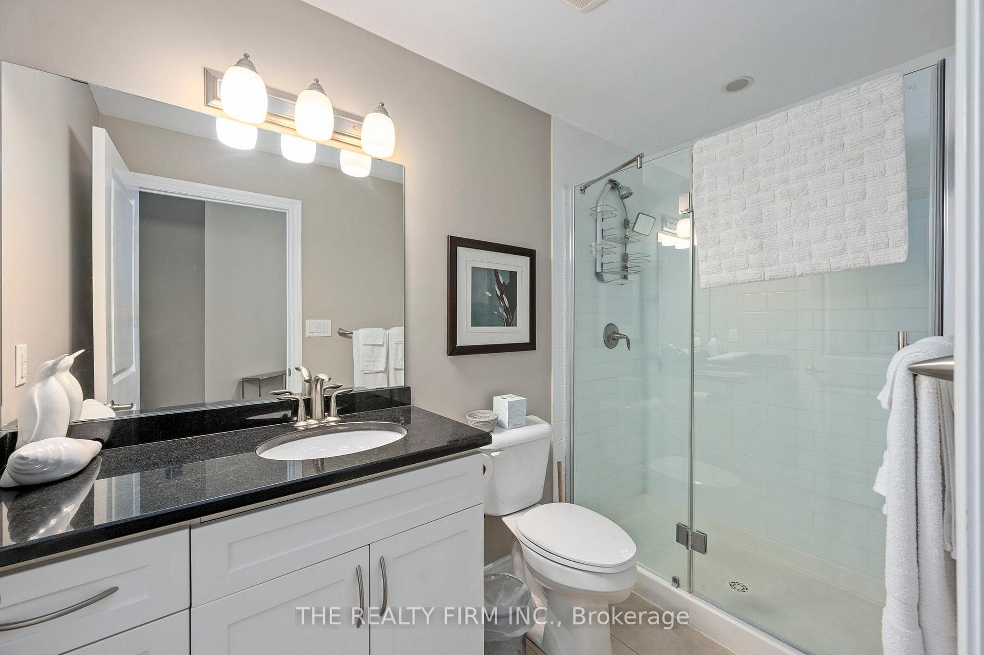 330 Ridout Street Unit 803 photo 41