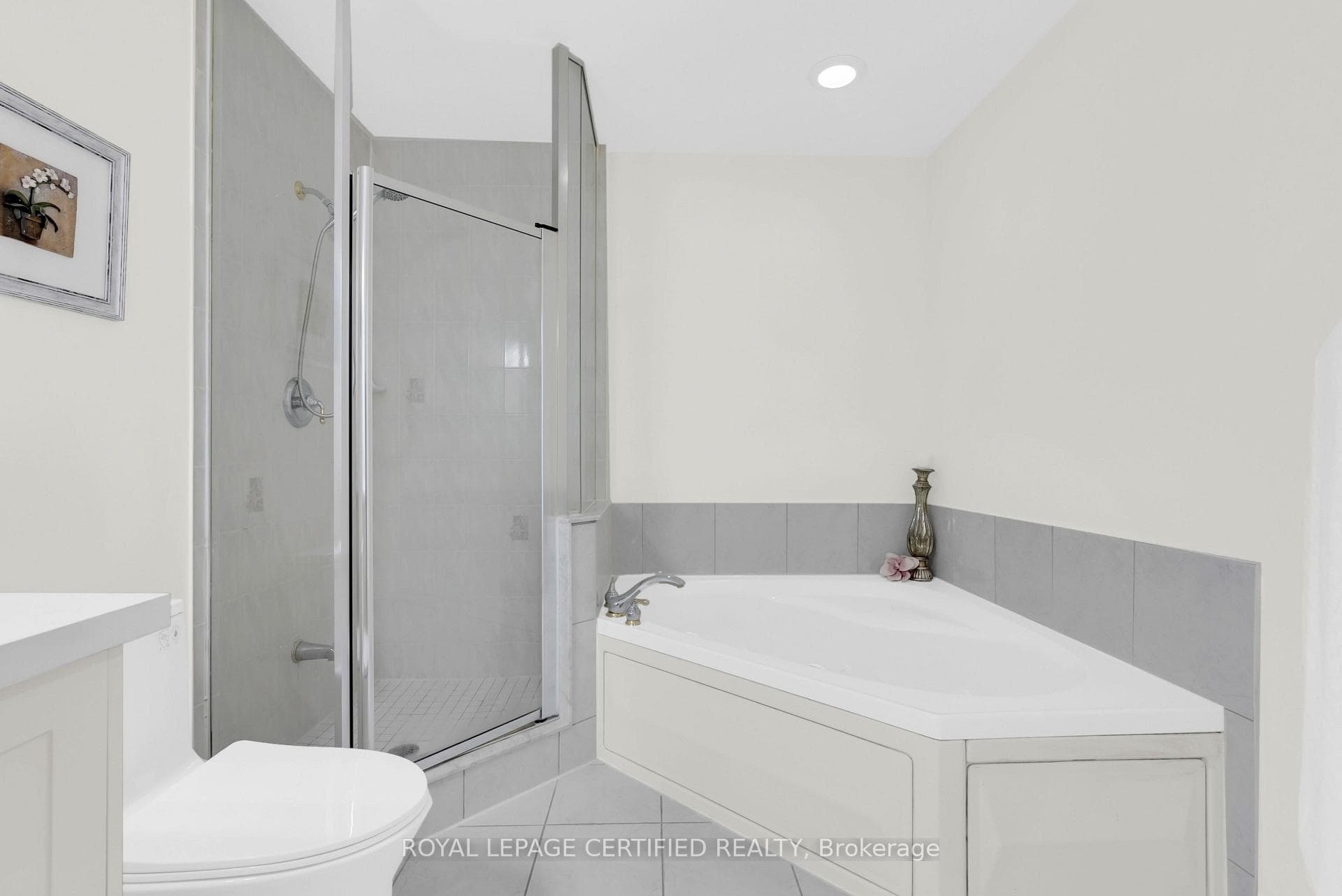 Primary Ensuite Washroom View 1