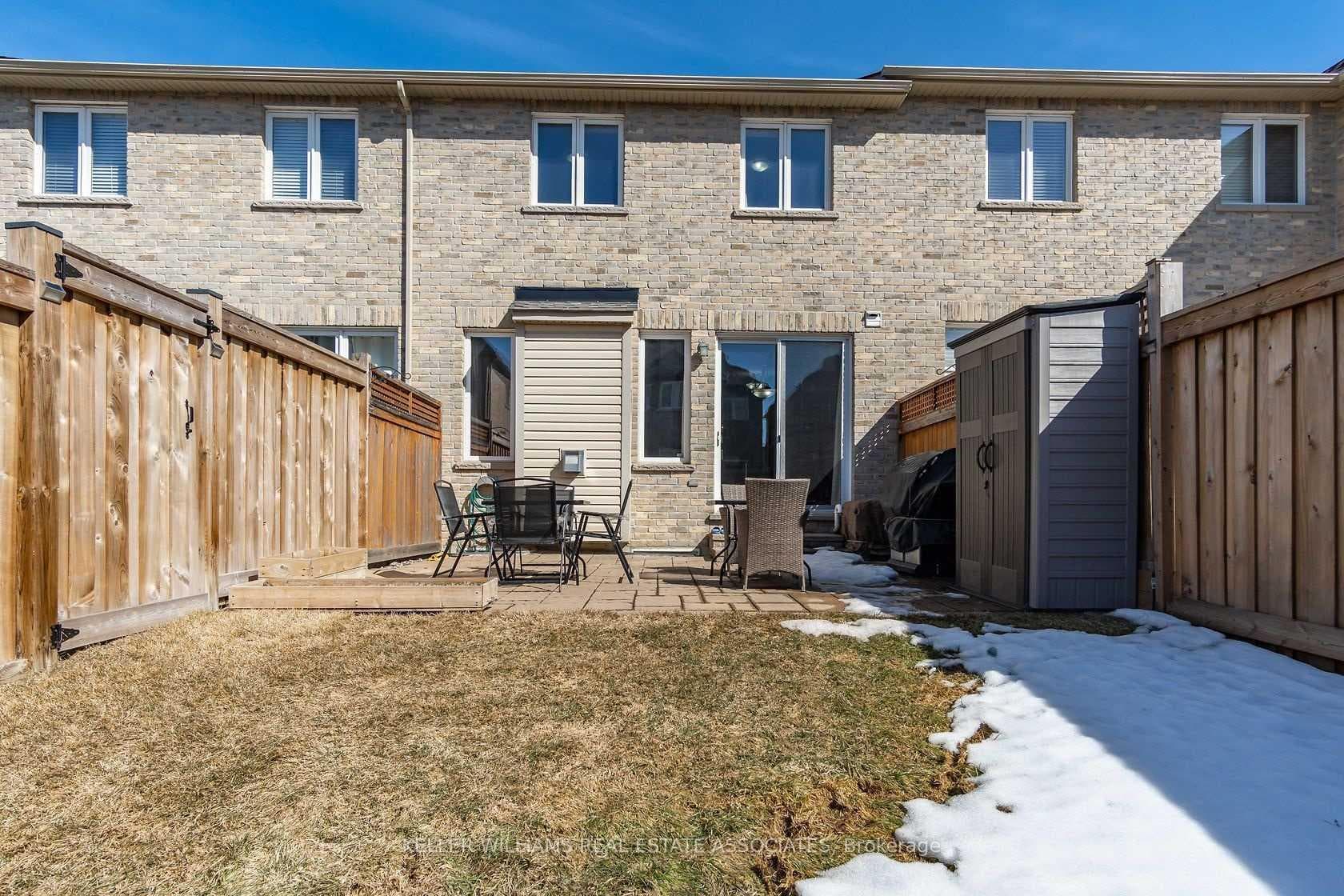 32 Cedarcrest Street photo 29