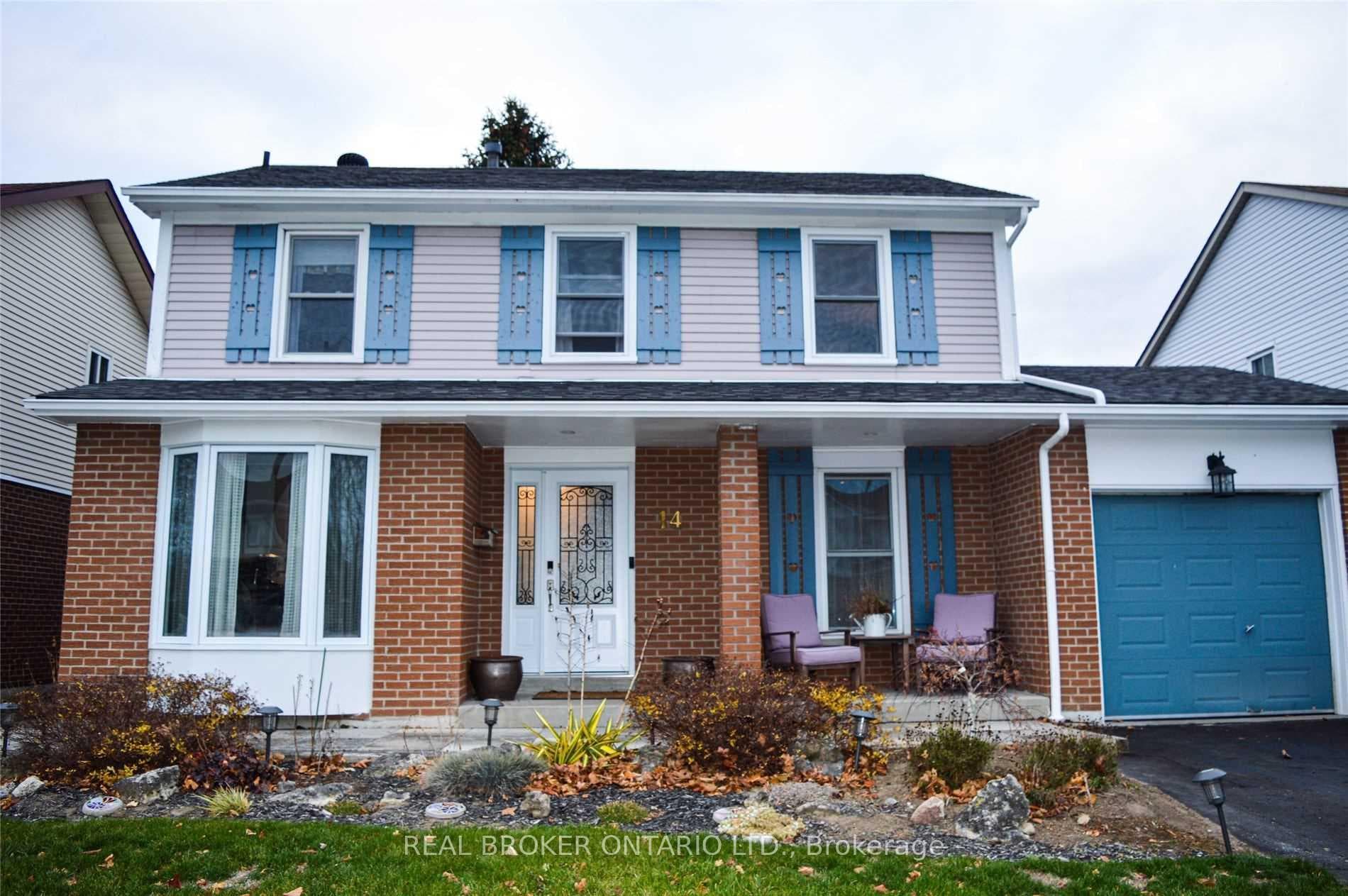 14 Panter Crescent photo 1