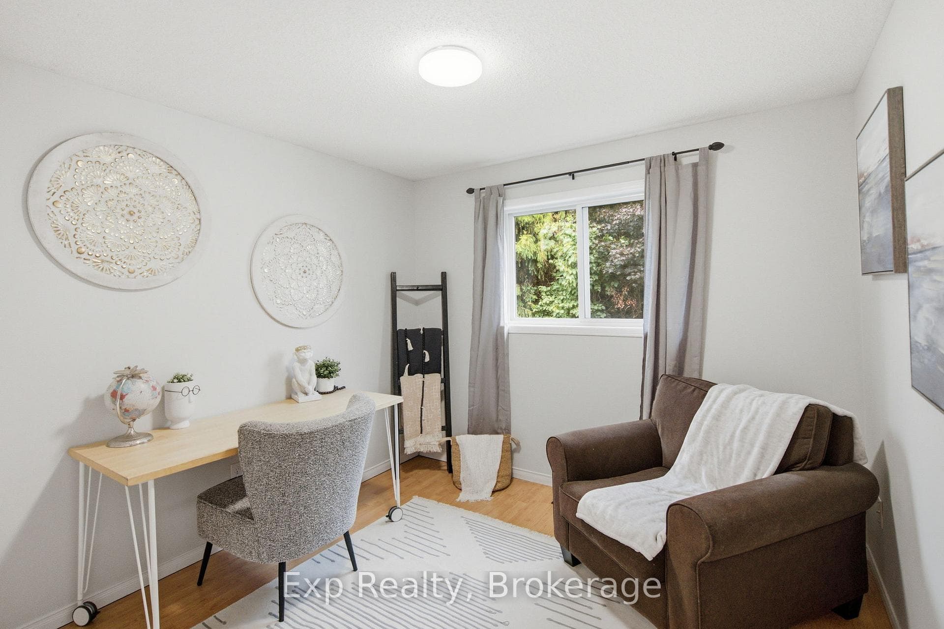 3rd bedroo