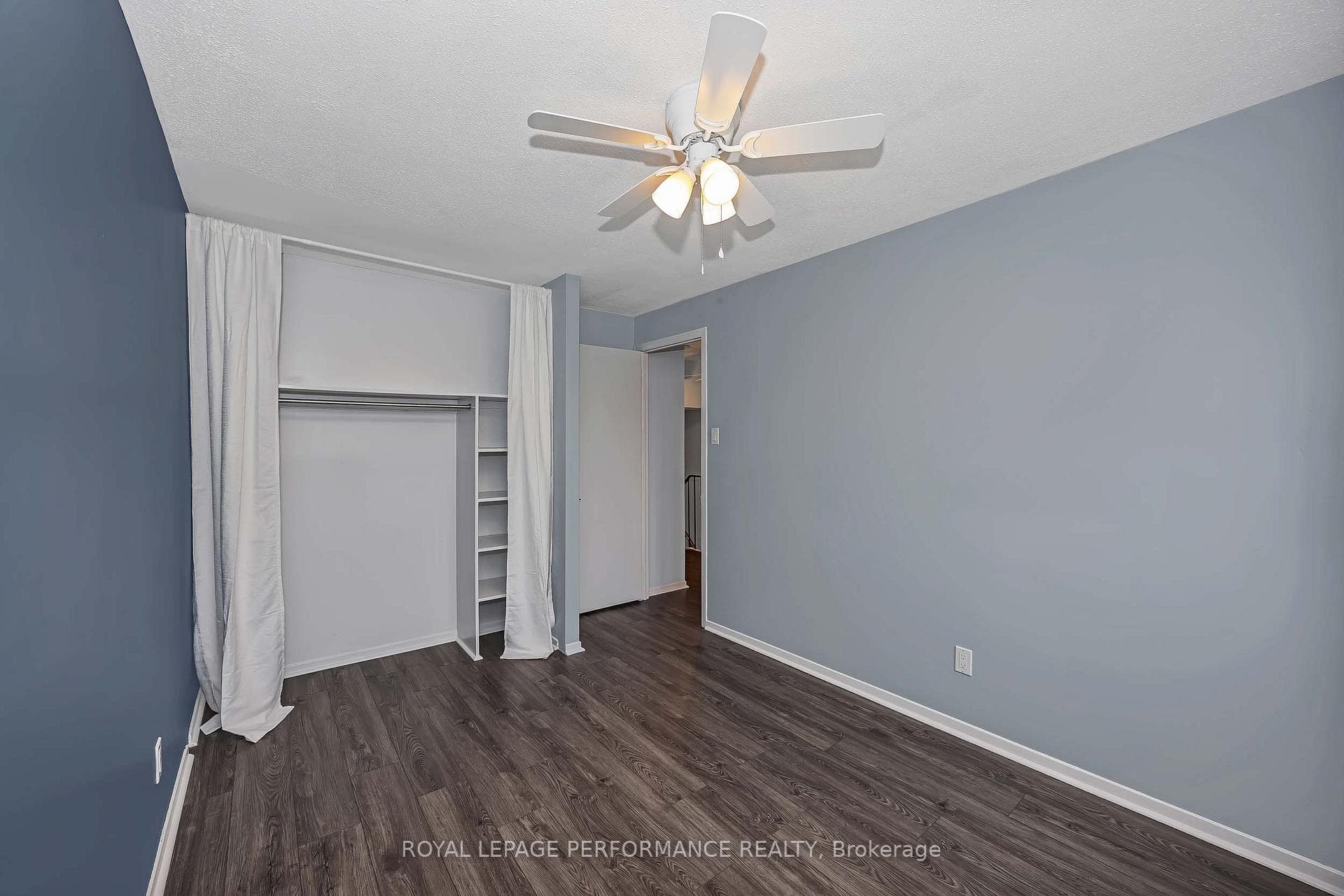 1780 Lamoureux Drive Unit A photo 15