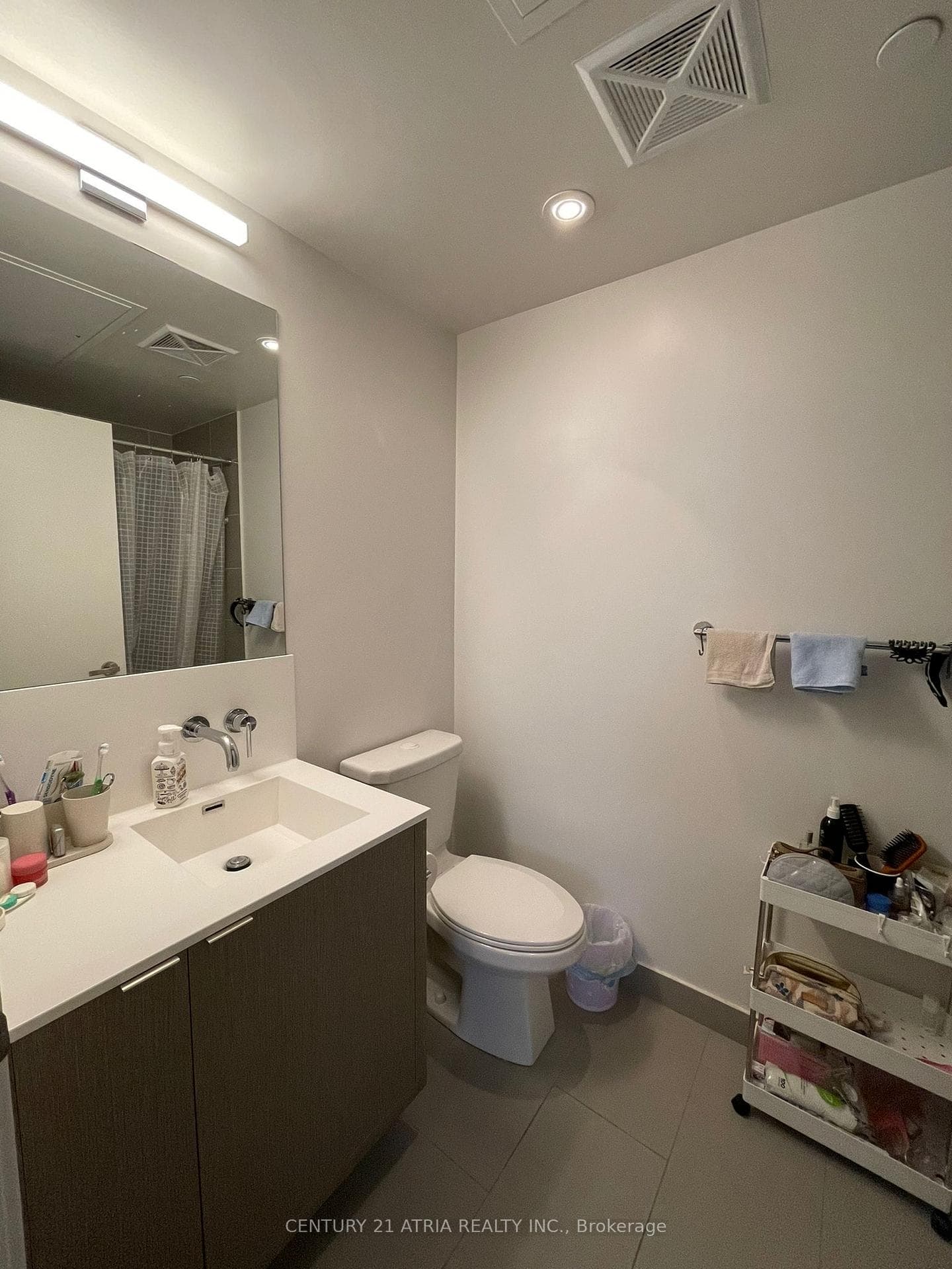 100 Harbour Street Unit 5201 photo 17