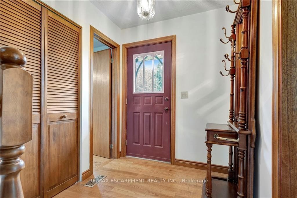 376 McDowell Road photo 4