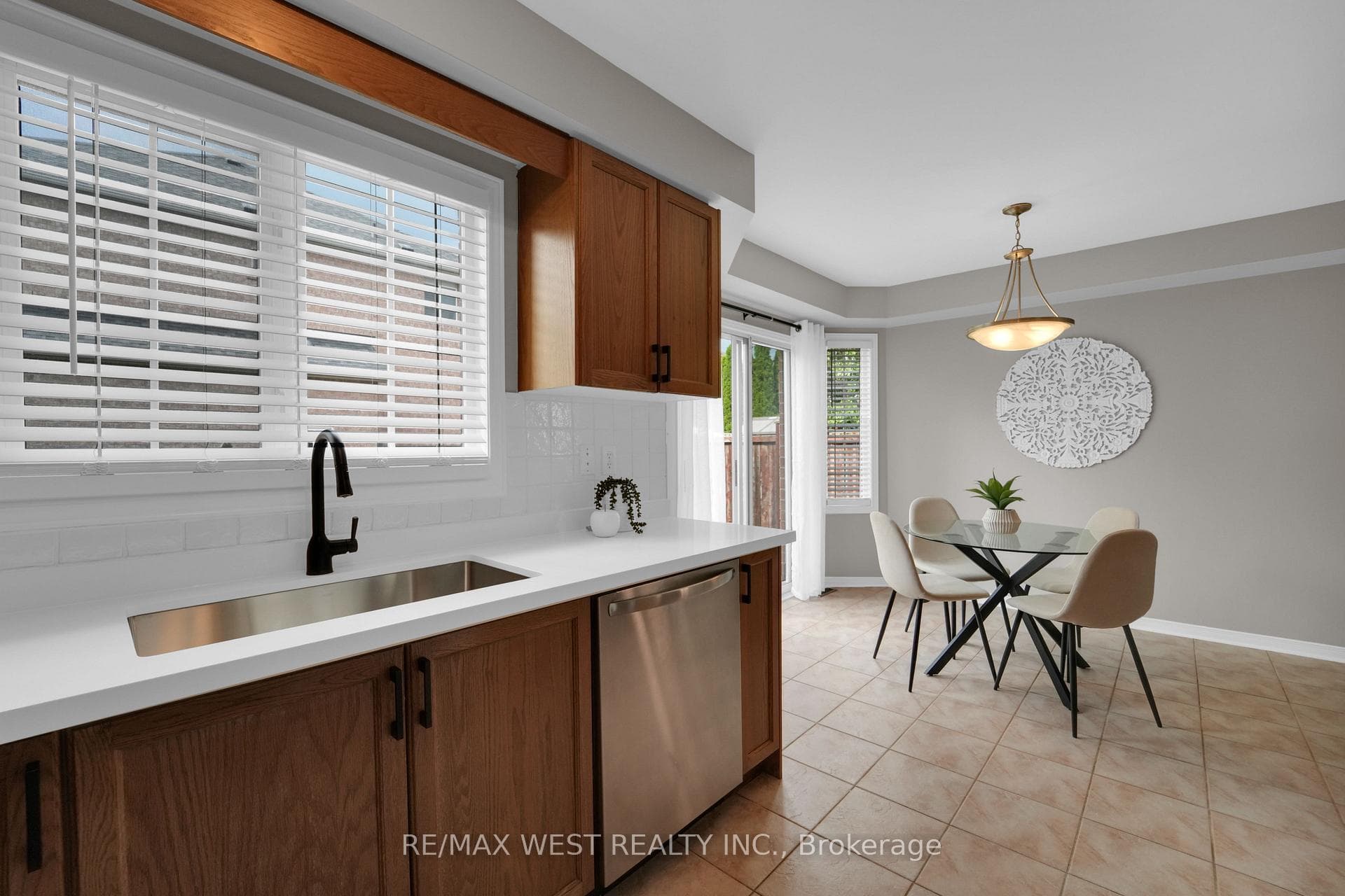 308 Via Carmine Avenue photo 13