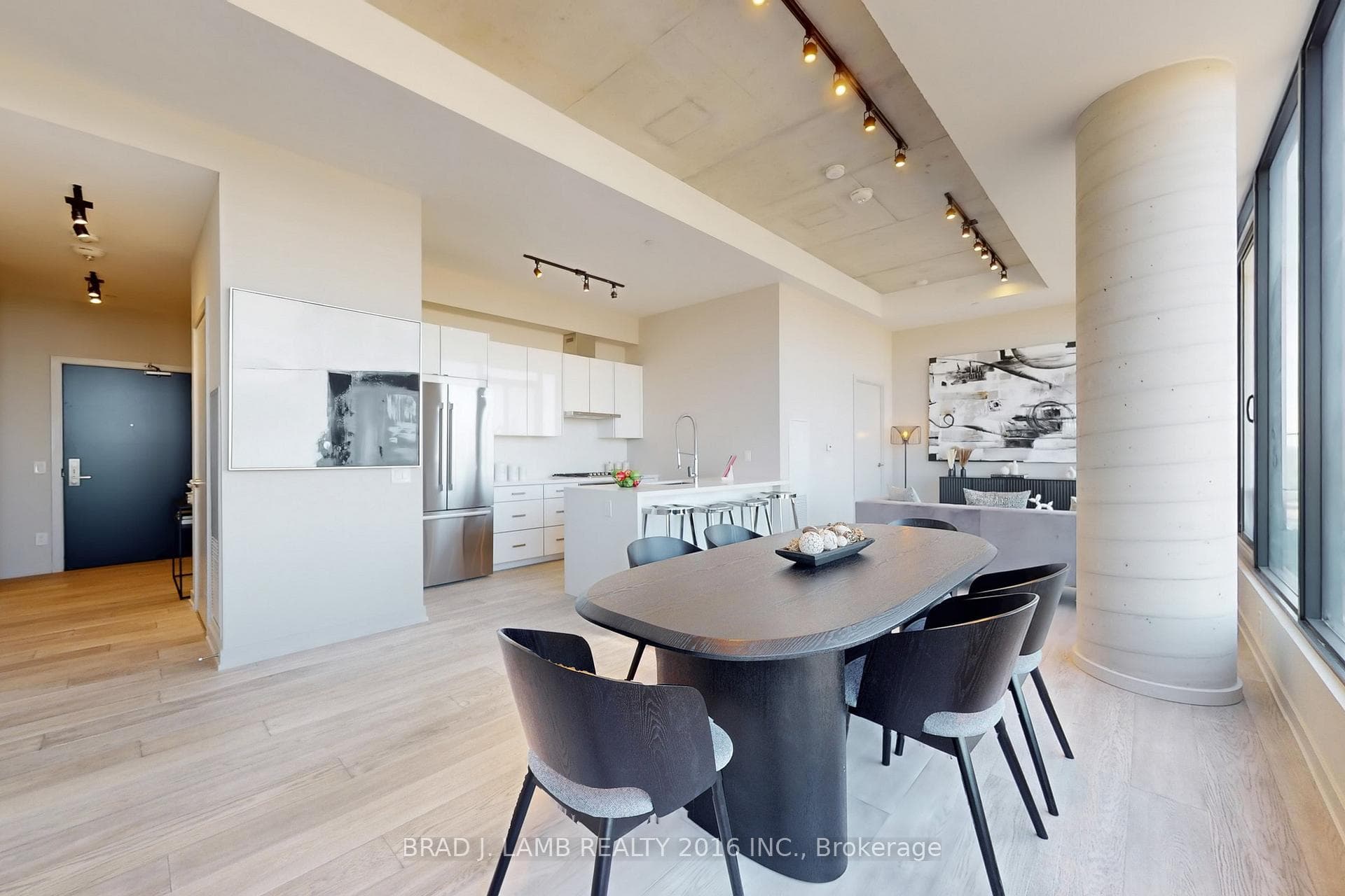 458 Richmond Street Unit 1701 photo 6