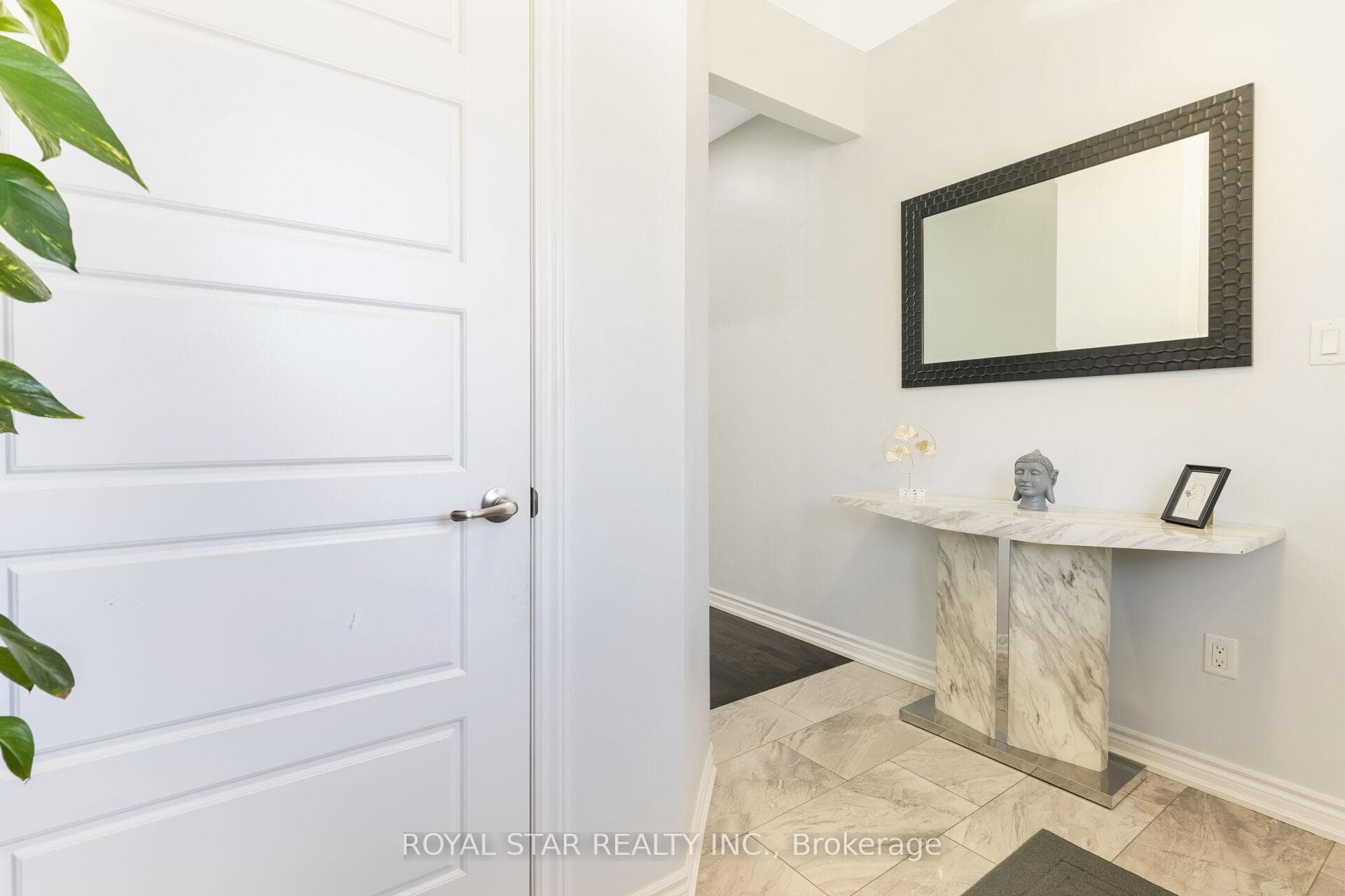 45 Bucksaw Street photo 4