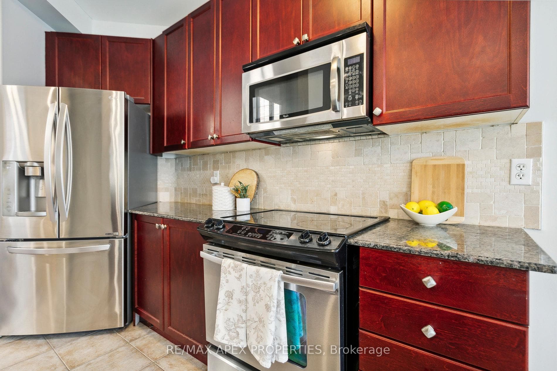 4727 Centretown Way photo 14