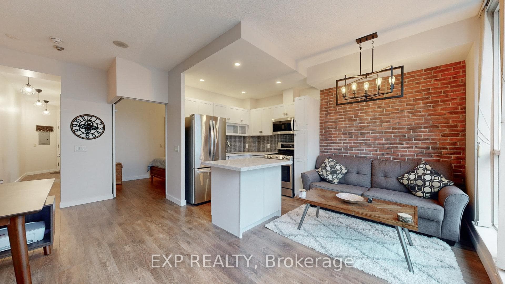 8 York Street Unit 2404 photo 6