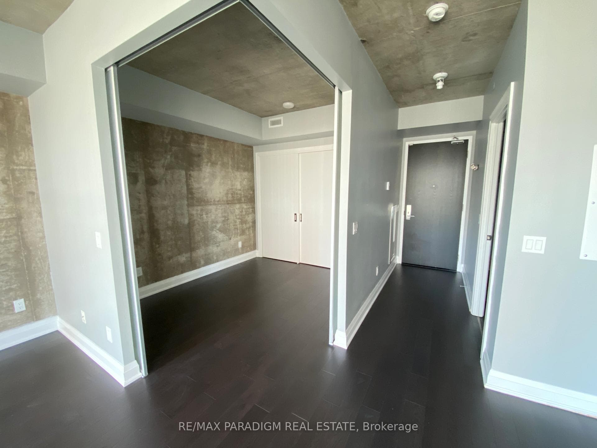 224 King Street Unit 1902 photo 7