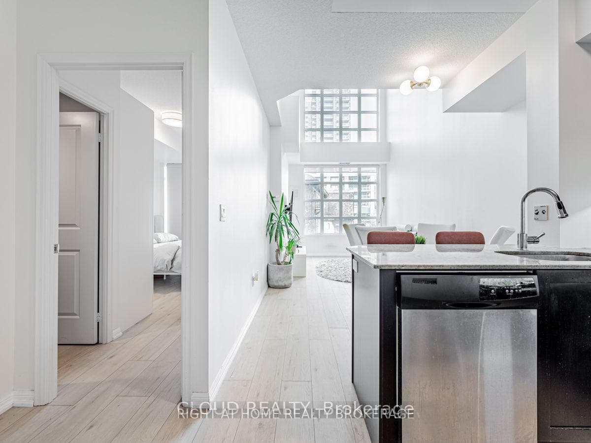 65 East Liberty Street Unit 322 photo 2