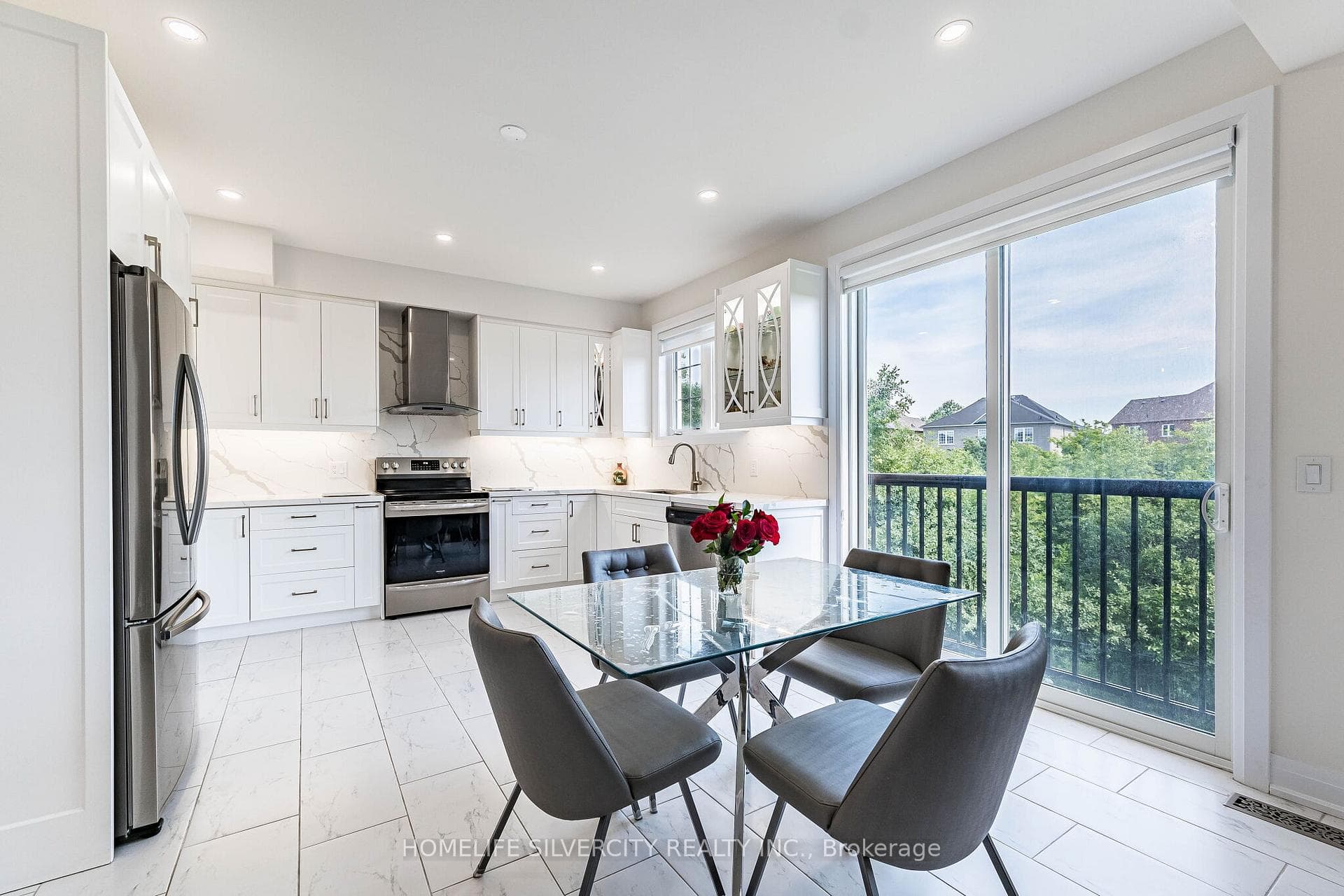 33 Rainbrook Close photo 12