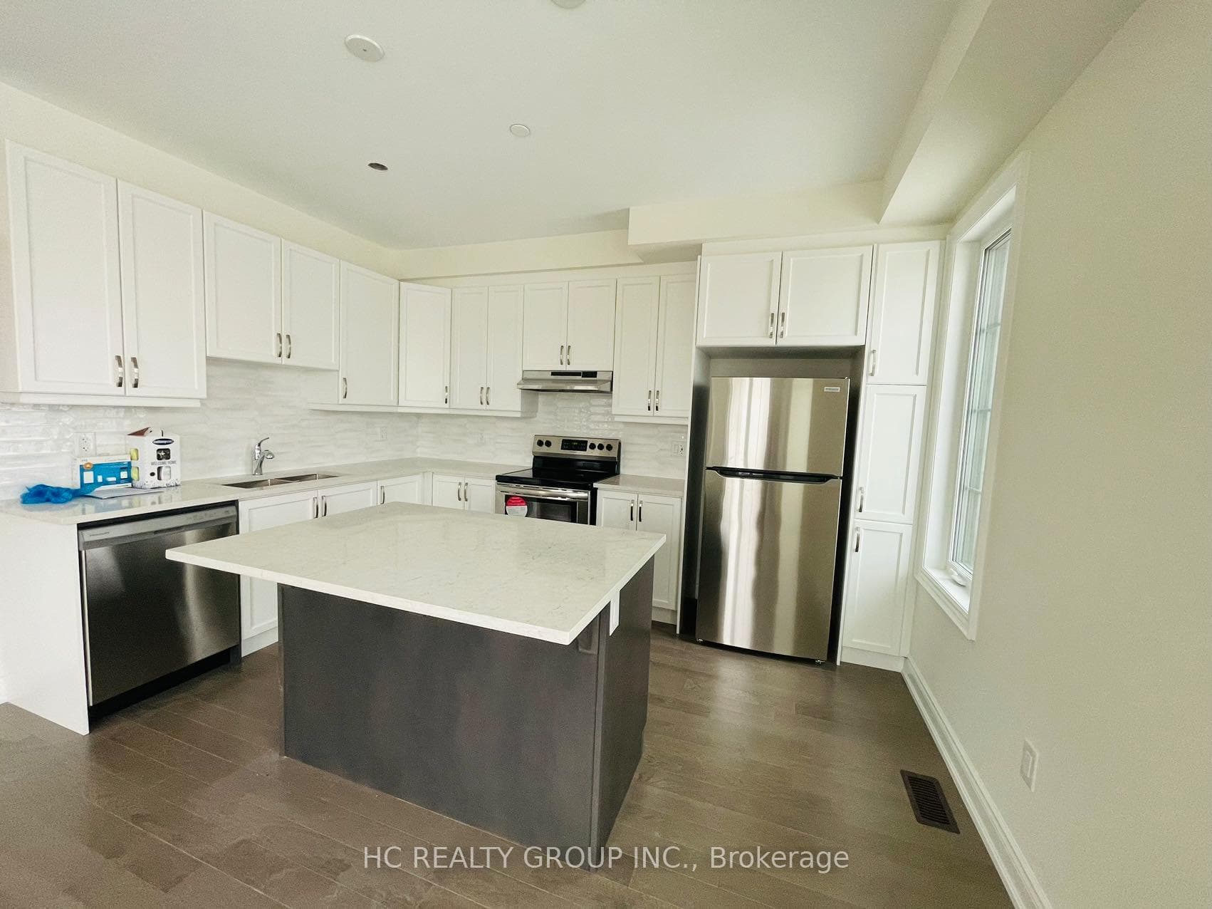 117 Thomas Frisby Jr. Crescent photo 7