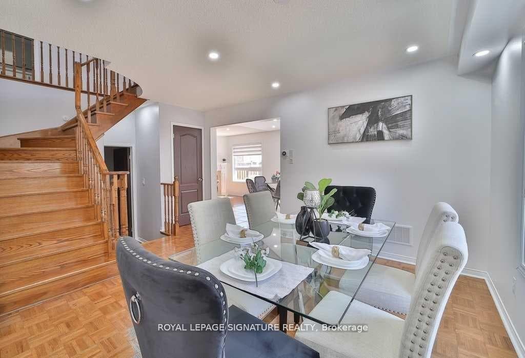 57 Mccrimmon Drive Unit Upper photo 6