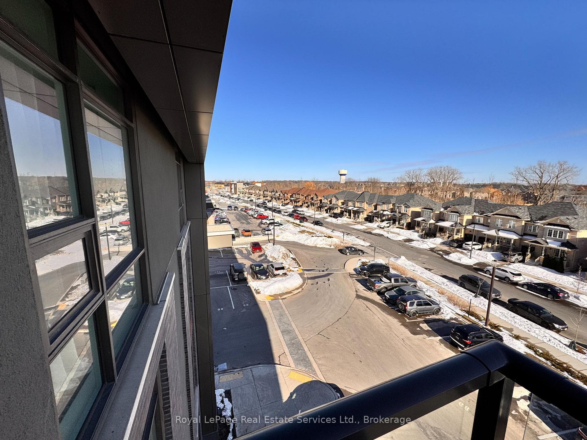450 Dundas Street Unit 429 photo 10