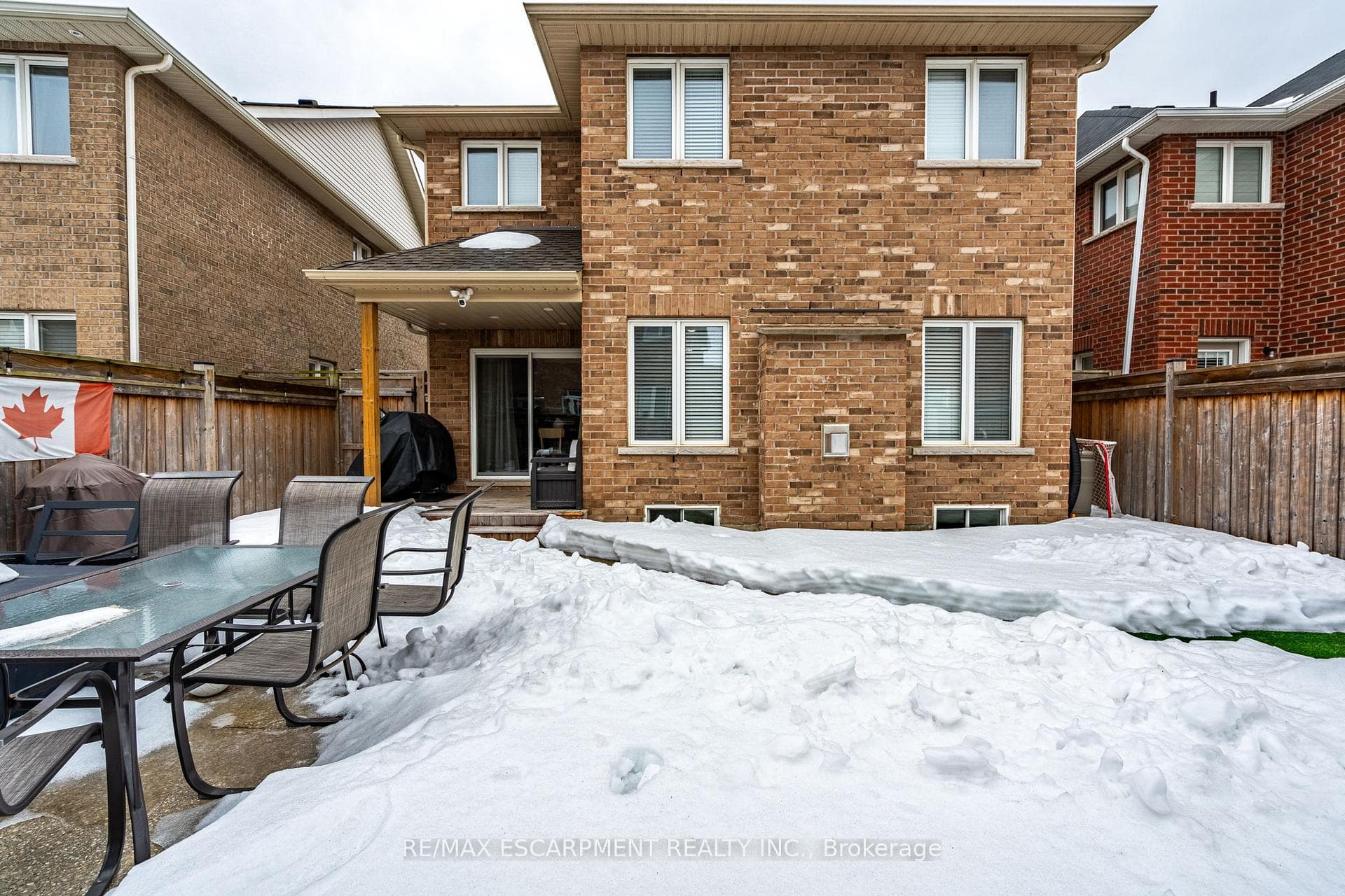 1327 Ruddy Crescent photo 22