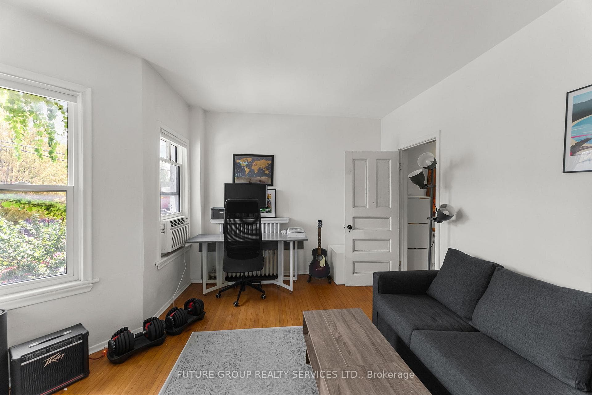 2nd Fl Unit Living Room