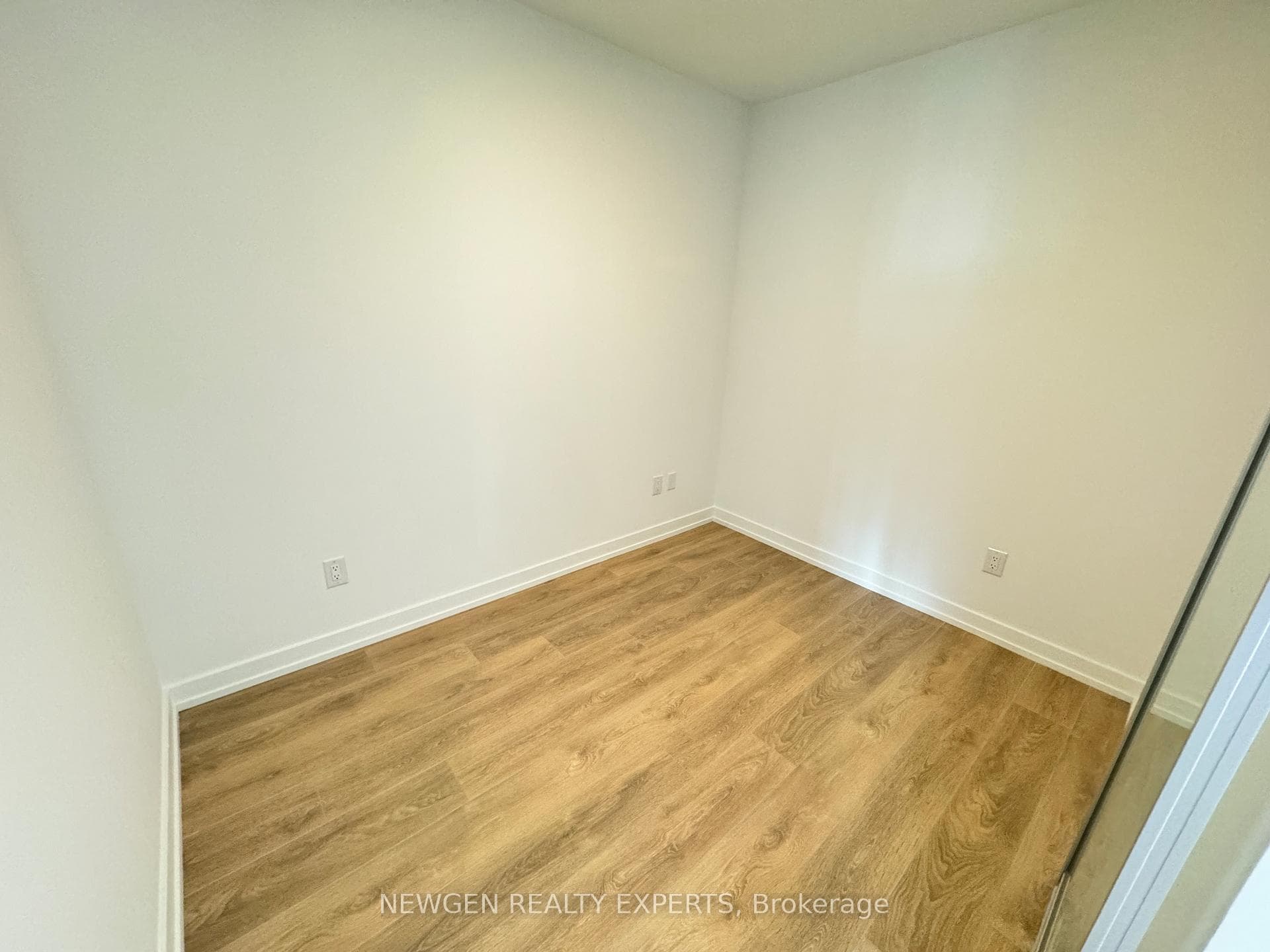1100 Sheppard Avenue Unit 1221 photo 15
