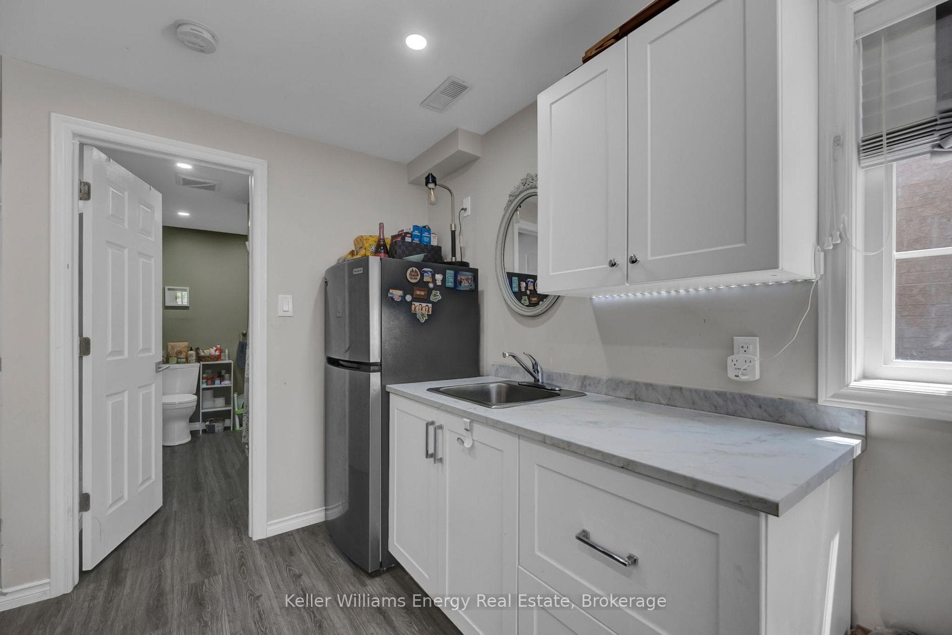 1502 Clearbrook Drive photo 40