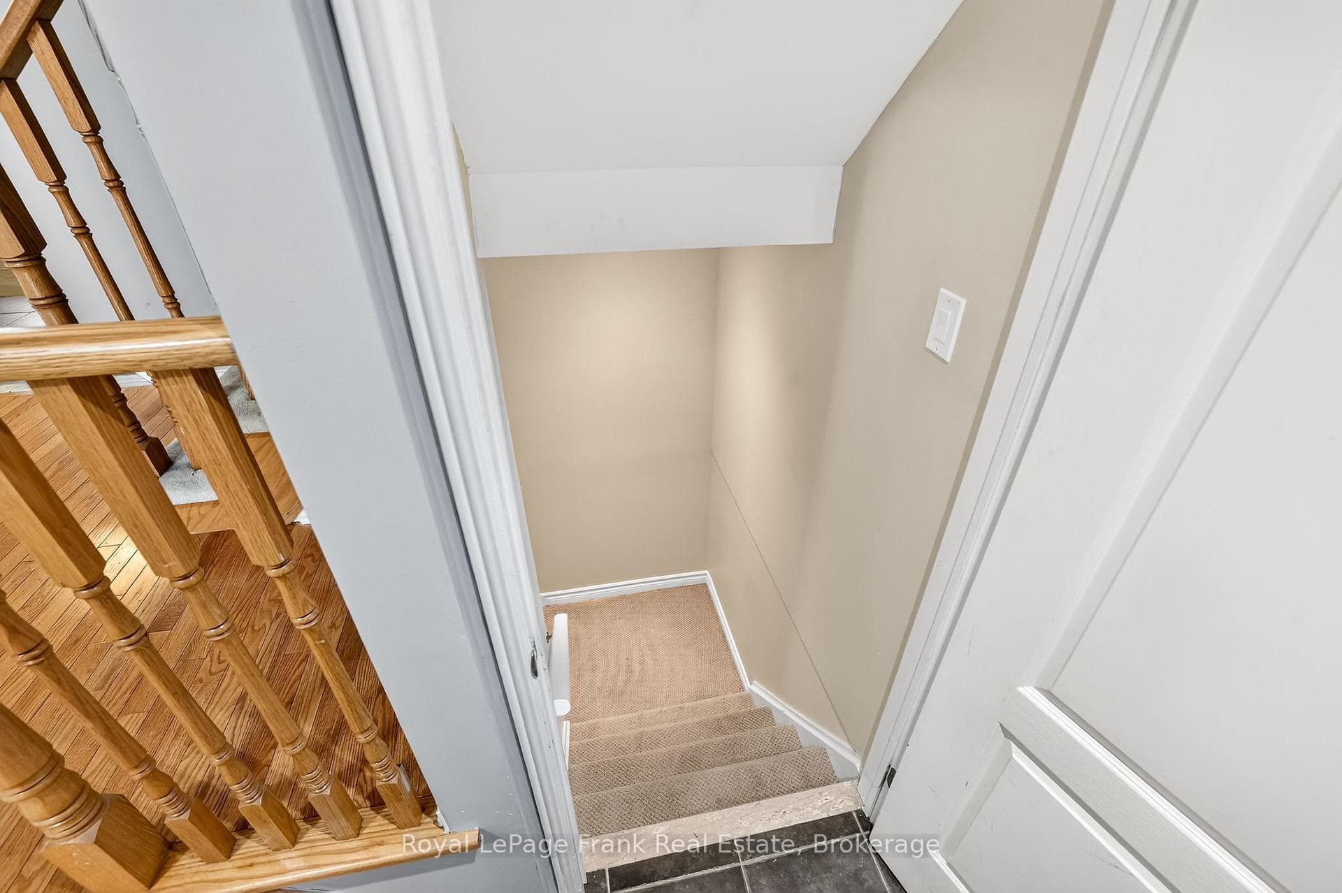 150 Dadson Drive photo 35