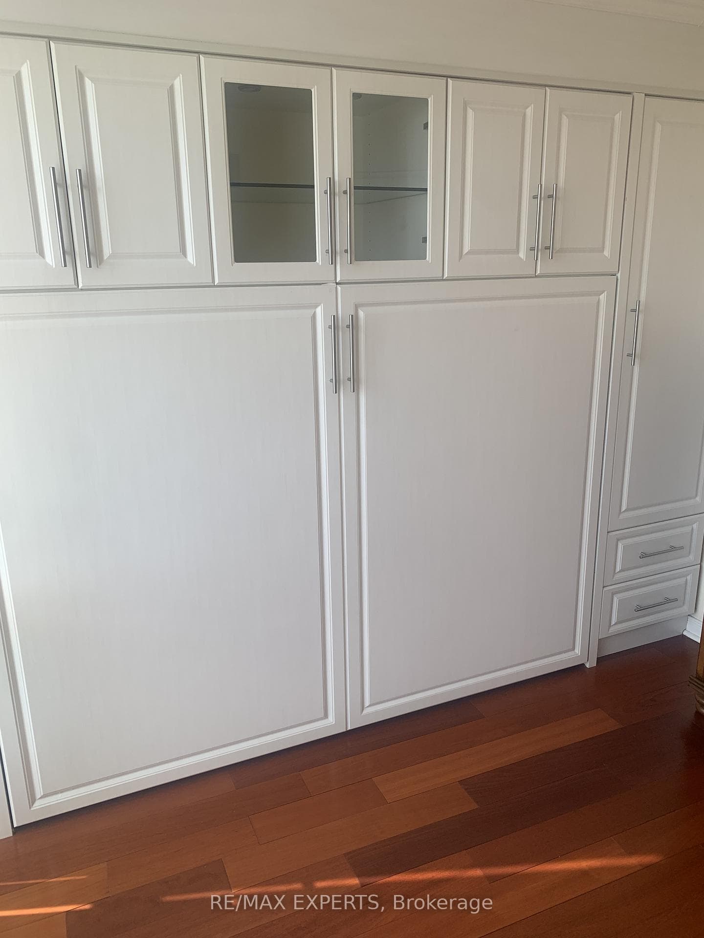 145 Hillcrest Avenue Unit 1102 photo 9
