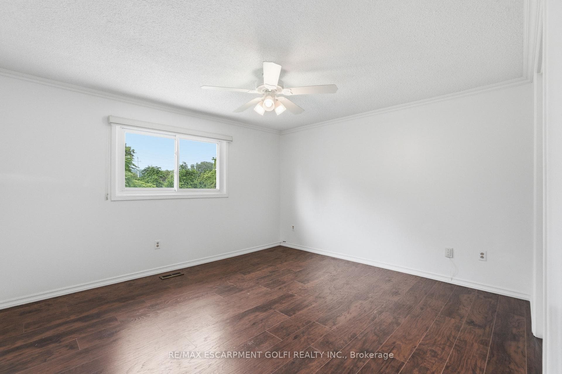 95 Birchpark Drive photo 25