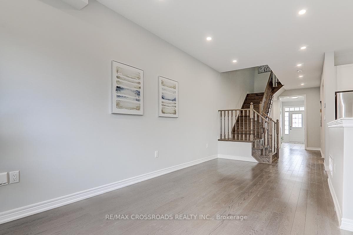 11 Morra Avenue photo 12