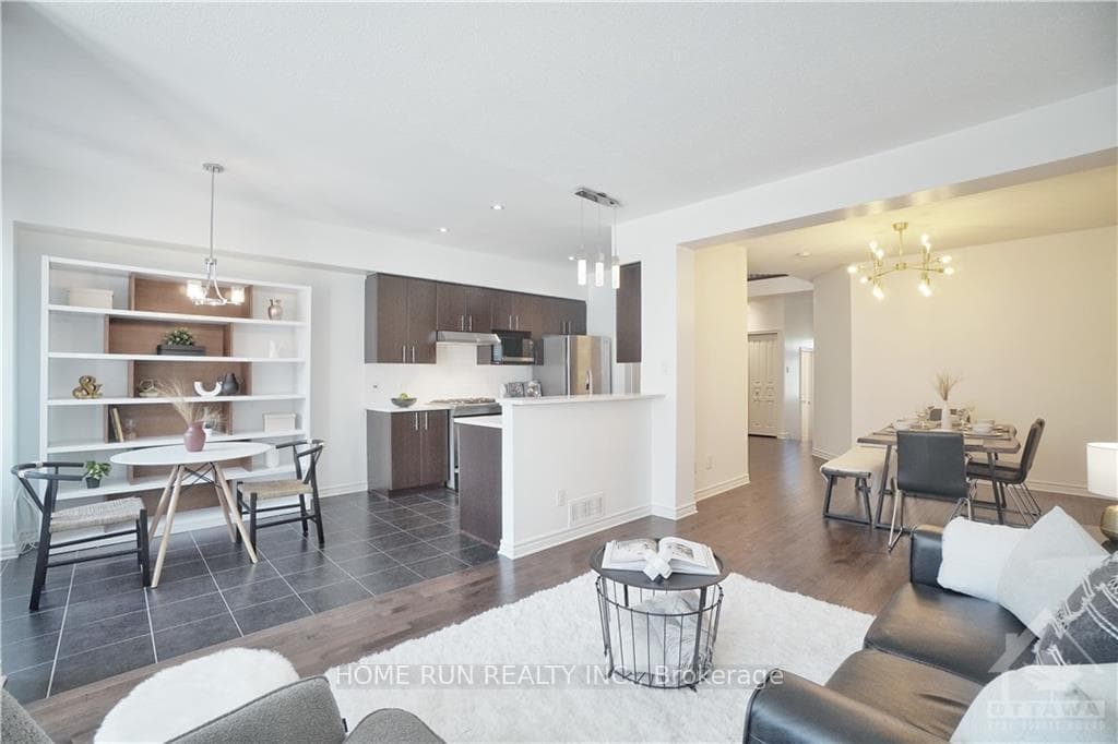 278 KEYROCK Drive photo 5