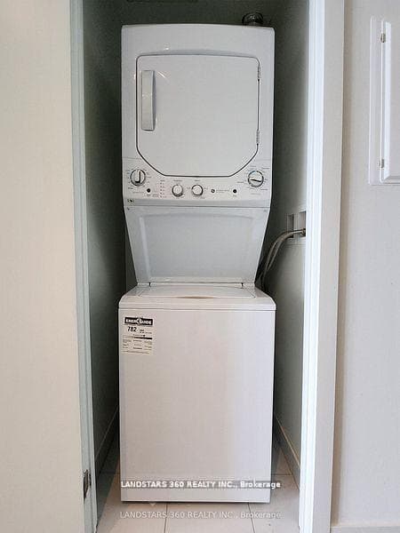 Ensuite laundry
