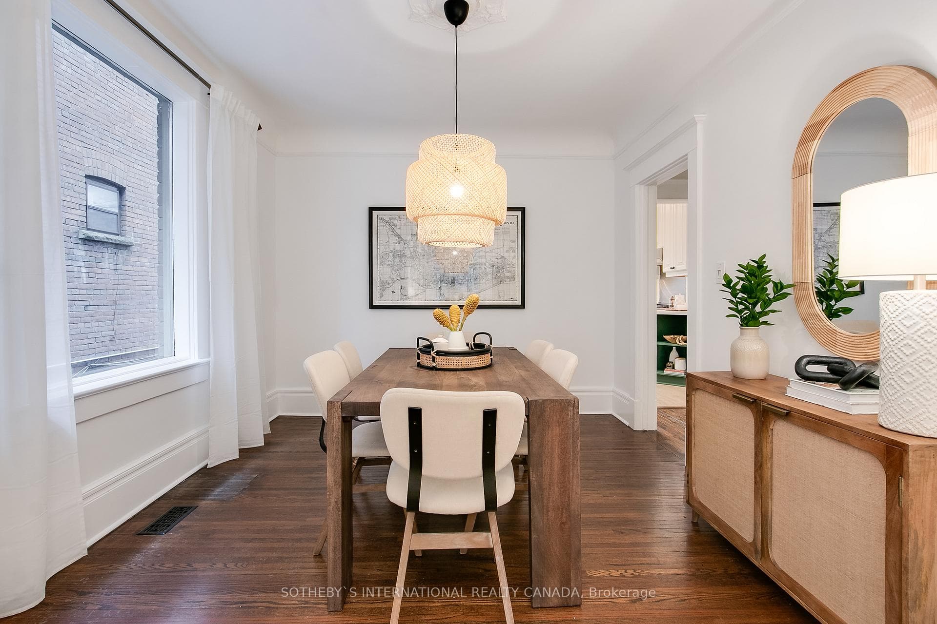 35 Aberdeen Avenue photo 14