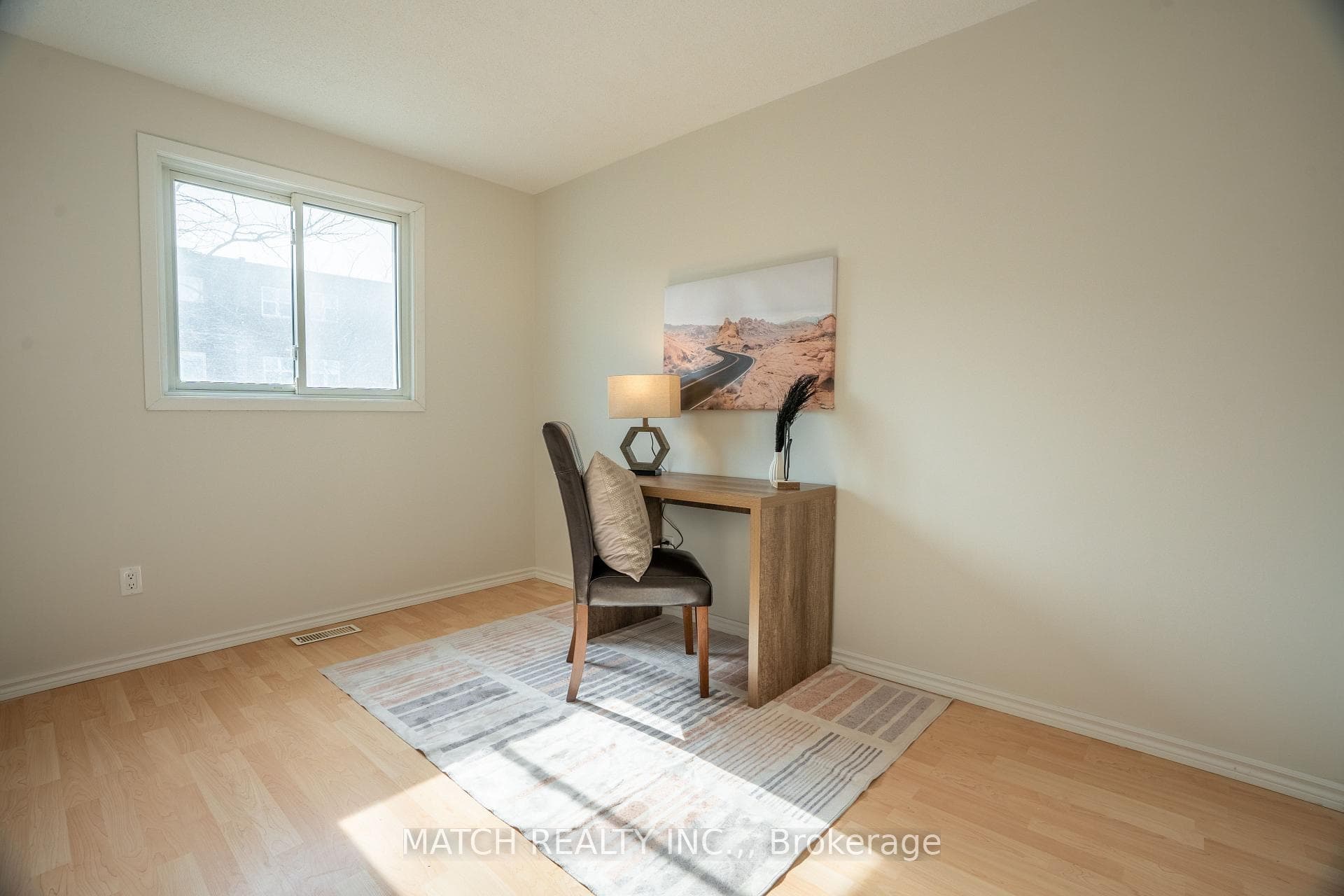72 Randolf Crescent photo 15
