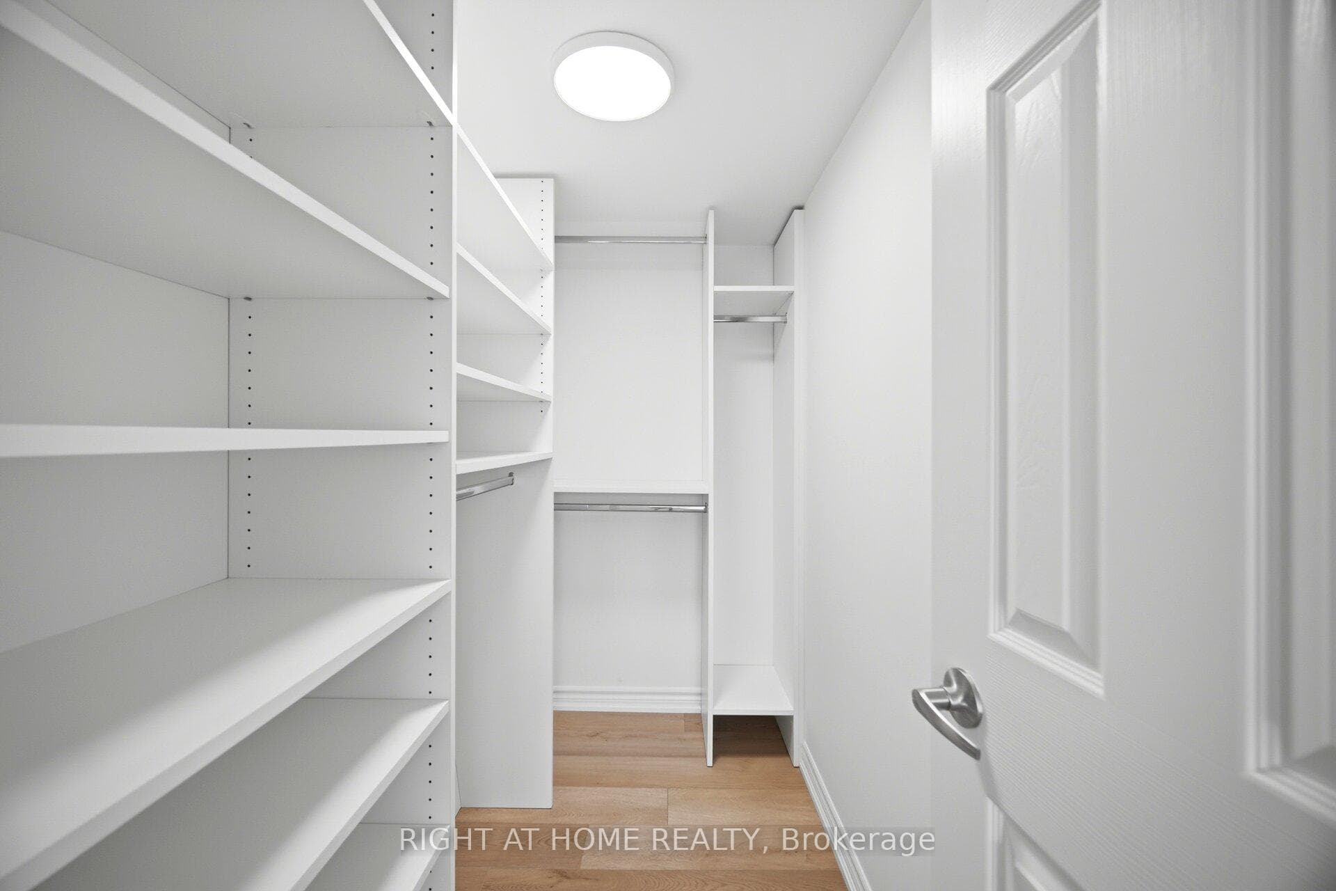 19 Grand Trunk Crescent Unit #2511 photo 26