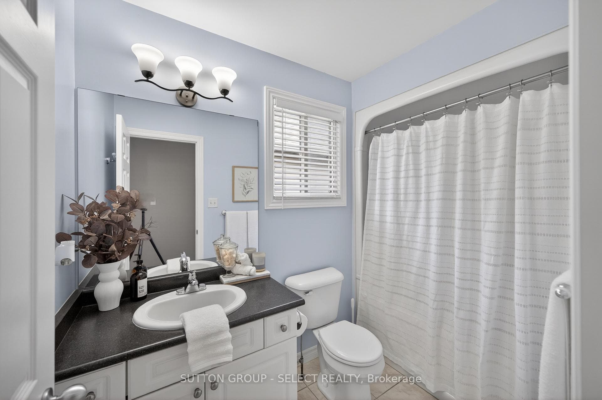 1489 Mickleborough Drive photo 22