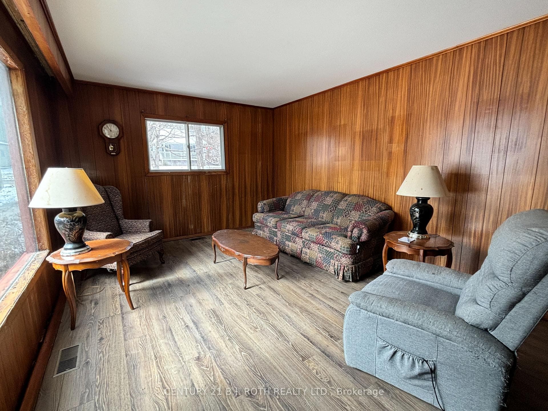 513 Fifth Avenue photo 7